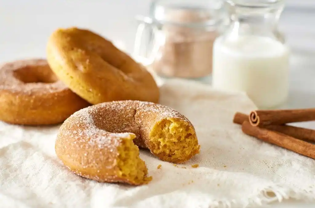 pumpkin-cake-doughnuts_0