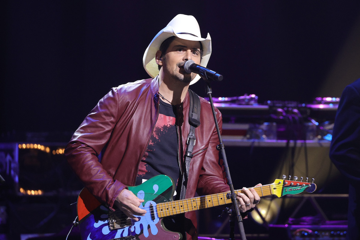 Brad Paisley Plots 2022 World Tour With Impressive Cast of Opening Acts
