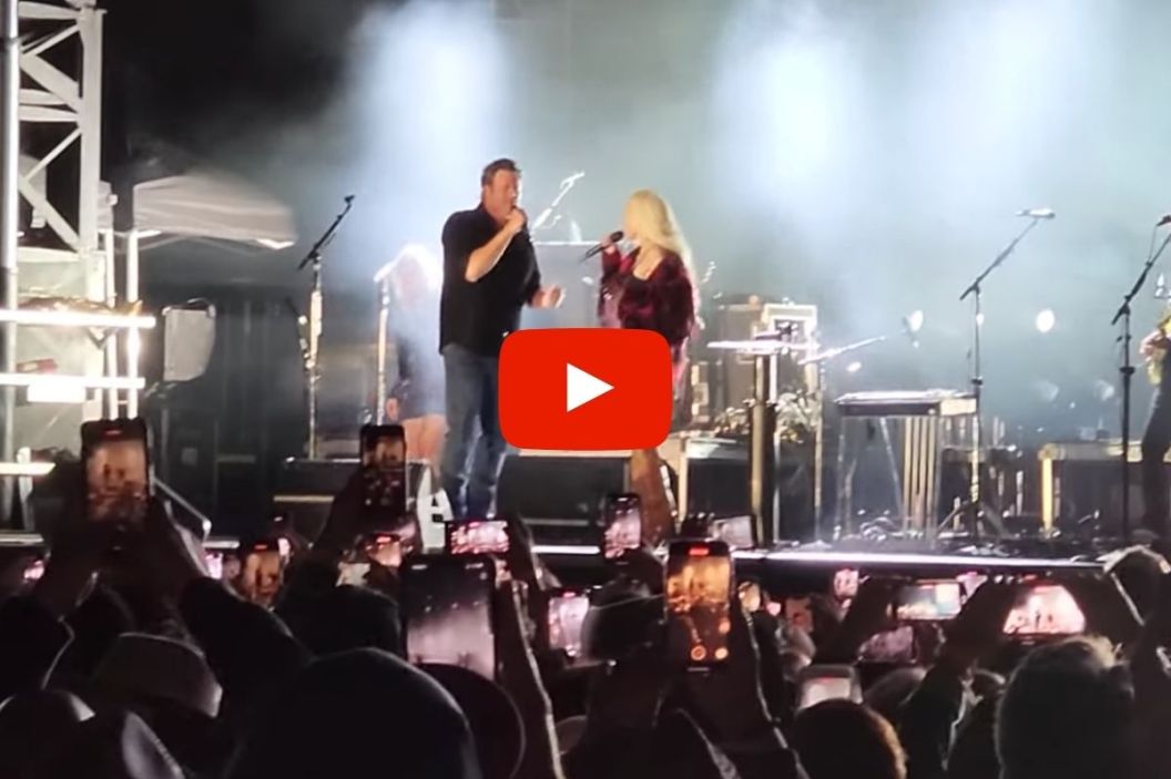 Blake Shelton, Gwen Stefani Perform Surprise Duet at Boots In The Park