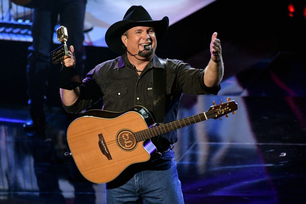 Garth Brooks Gets Tattoos To Honor Wife, Mom and Daughters