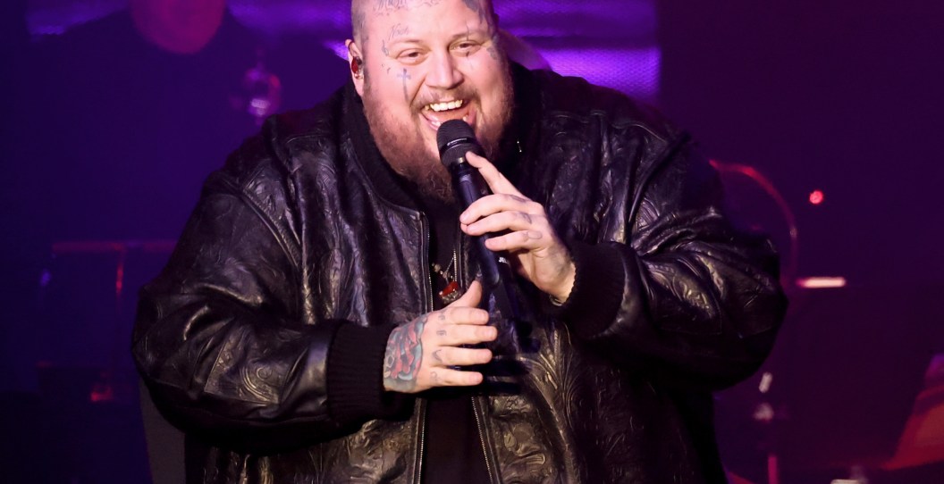 Jelly Roll Breaks Silence About Cyberbullying And Reveals Real Reason ...