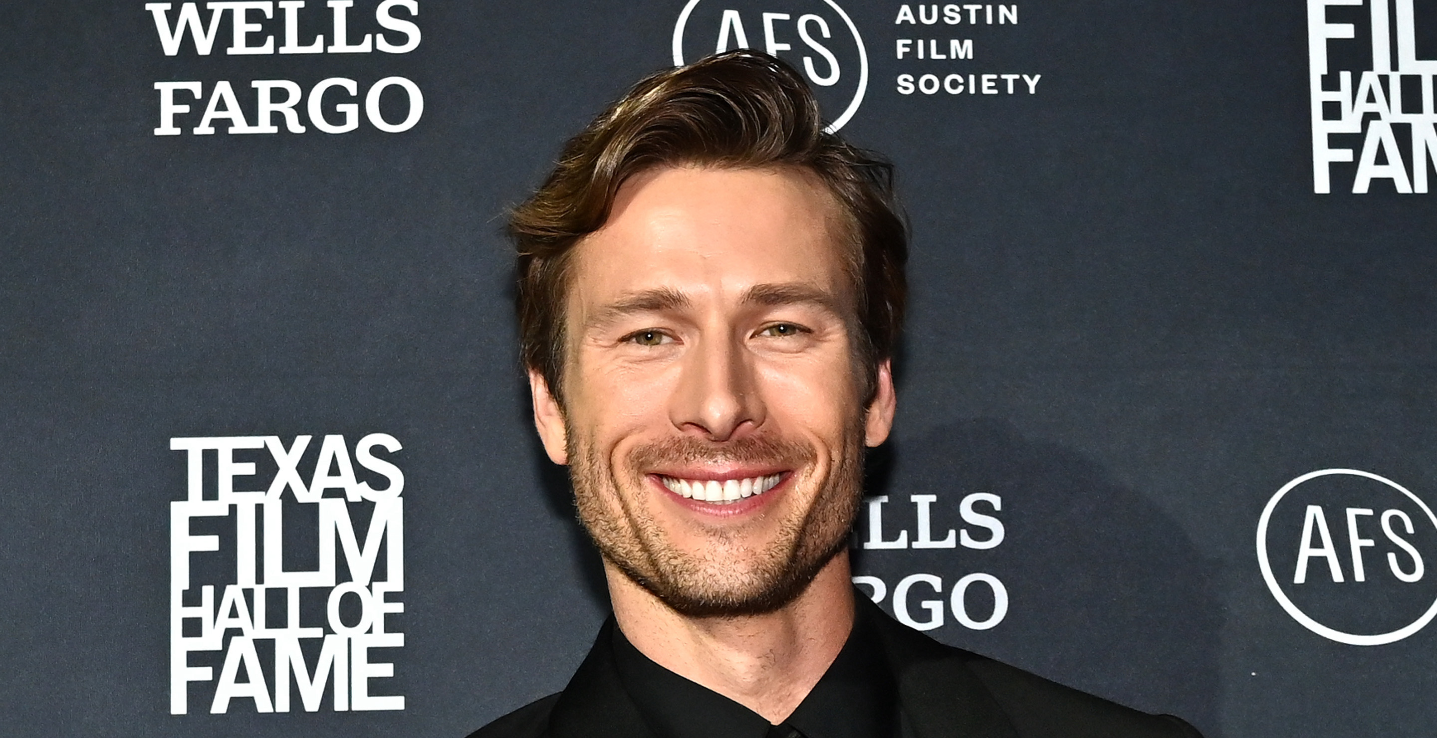 glen-powell-talks-about-the-time-tom-cruise-pranked-him