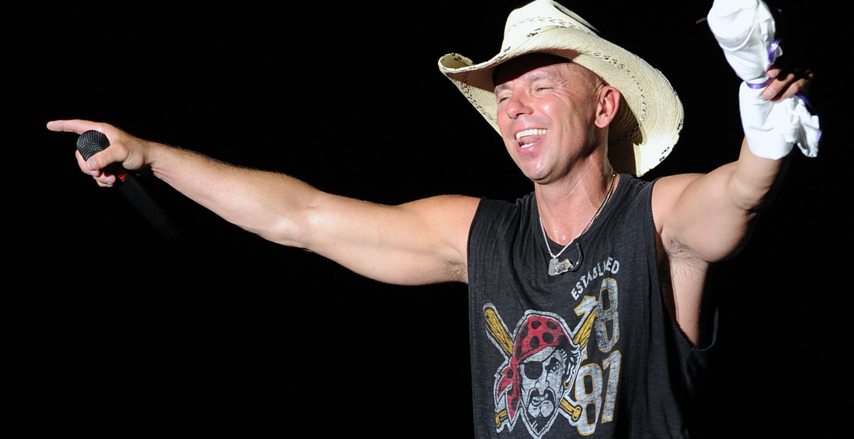 Kenney Chesney Explains Why He Stopped Drinking