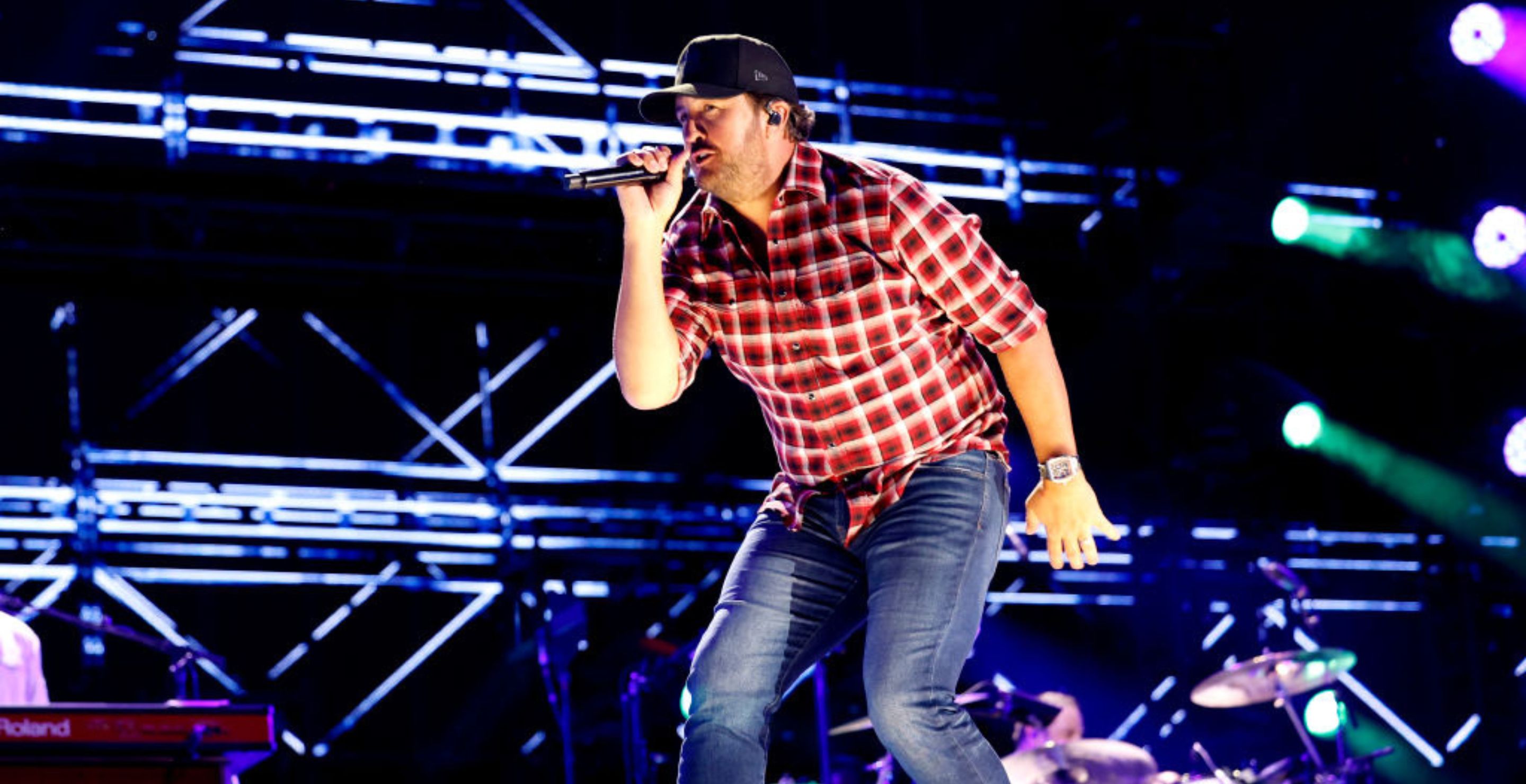 Luke Bryan Compares Himself To This Iconic Superhero As He Prepares For New Tour