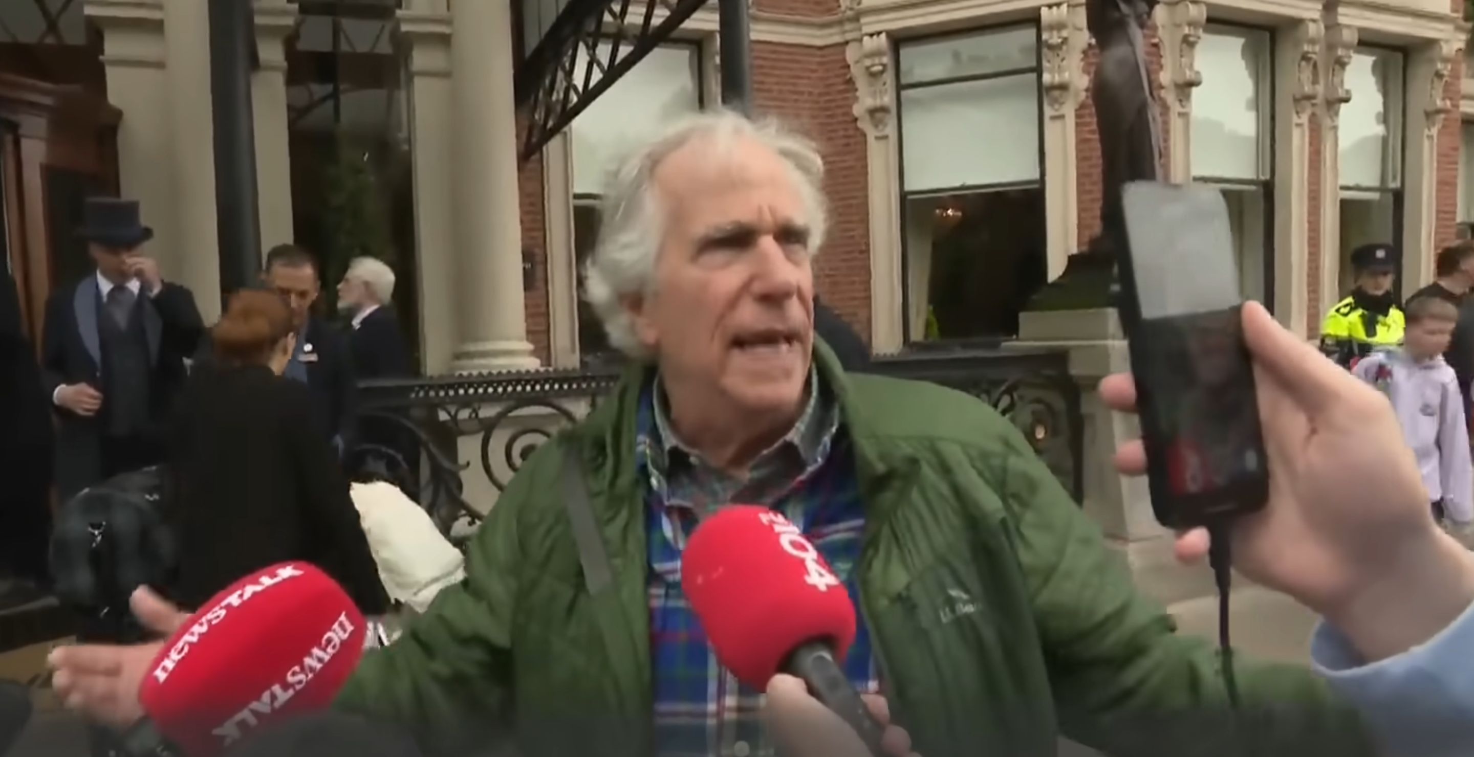 Random Man Interviewed About Dublin Hotel Fire Turns Out To Be The Fonz