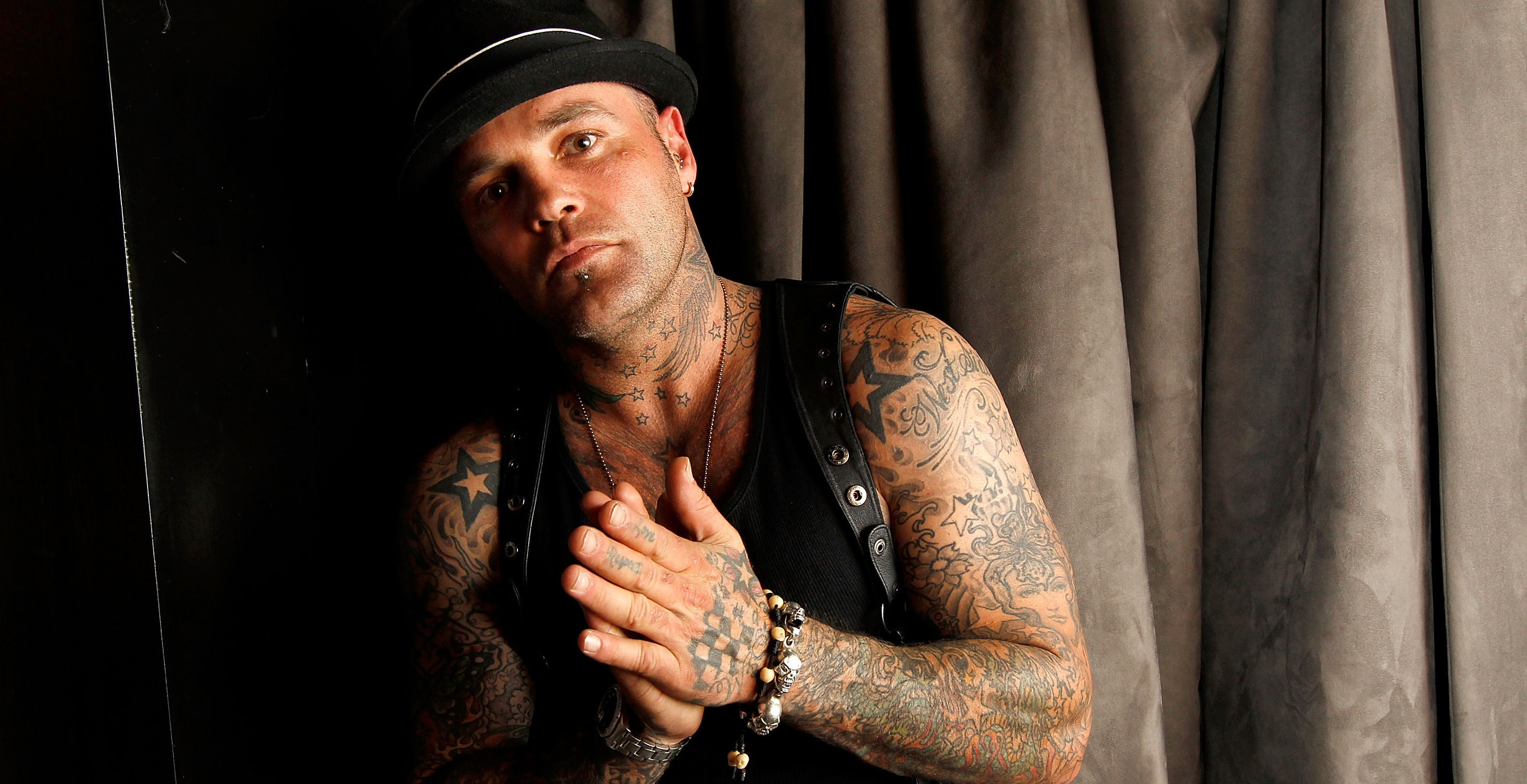 Shifty Shellshock, Crazy Town Frontman and ‘Butterfly’ Singer, Dies And Fans Are Distraught