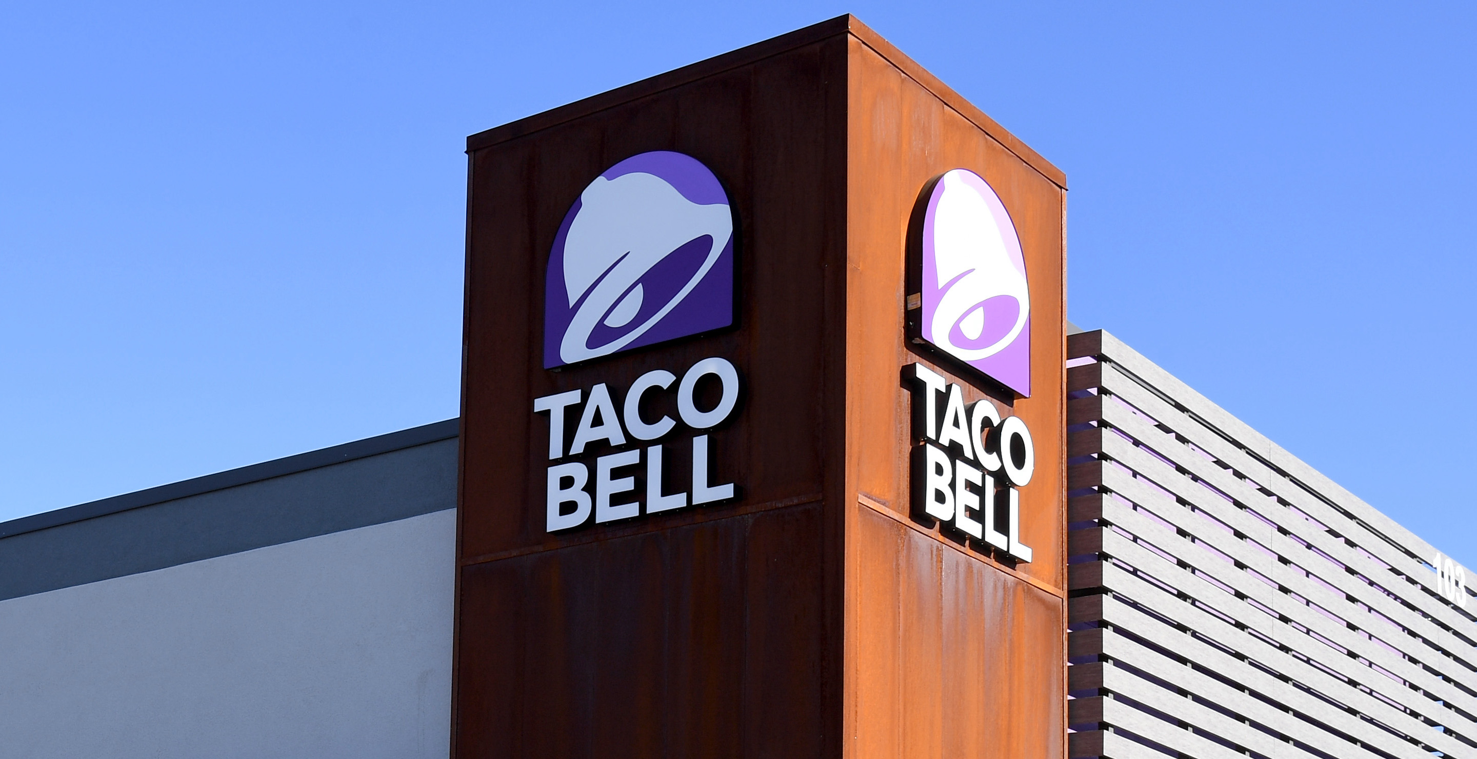Taco Bell Helps Customers Save Big With New Meal Deal