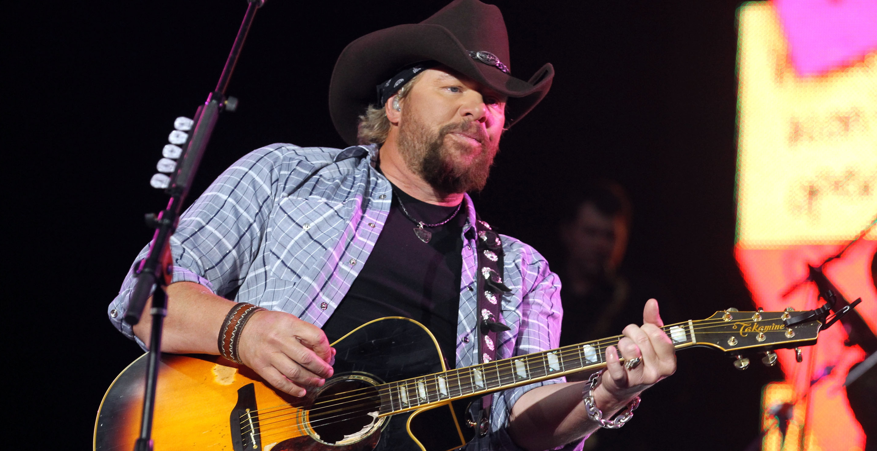 Toby Keith's Kids Take Over Late Singer's Work To Fight Cancer