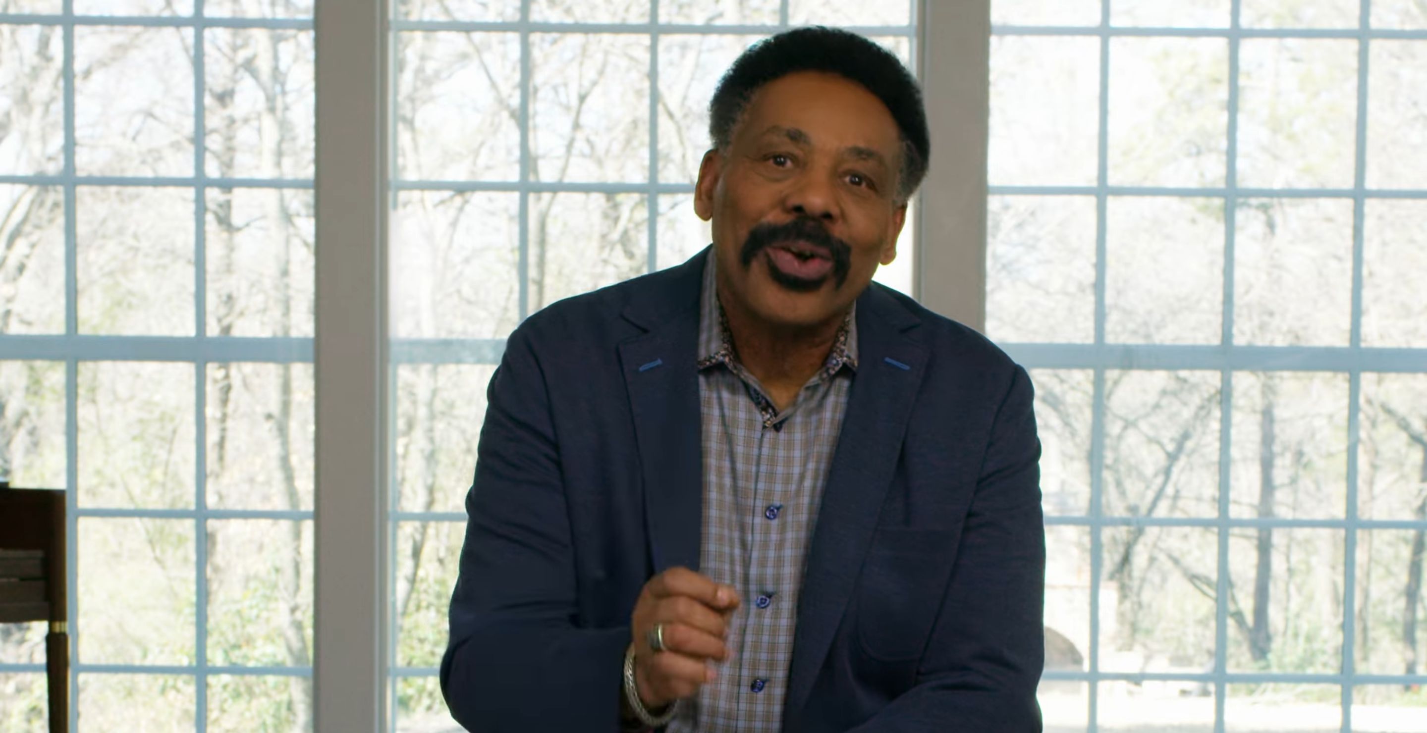 What Exactly Did Tony Evans Do Megachurch Pastor Remains Vague About Past Misdeed