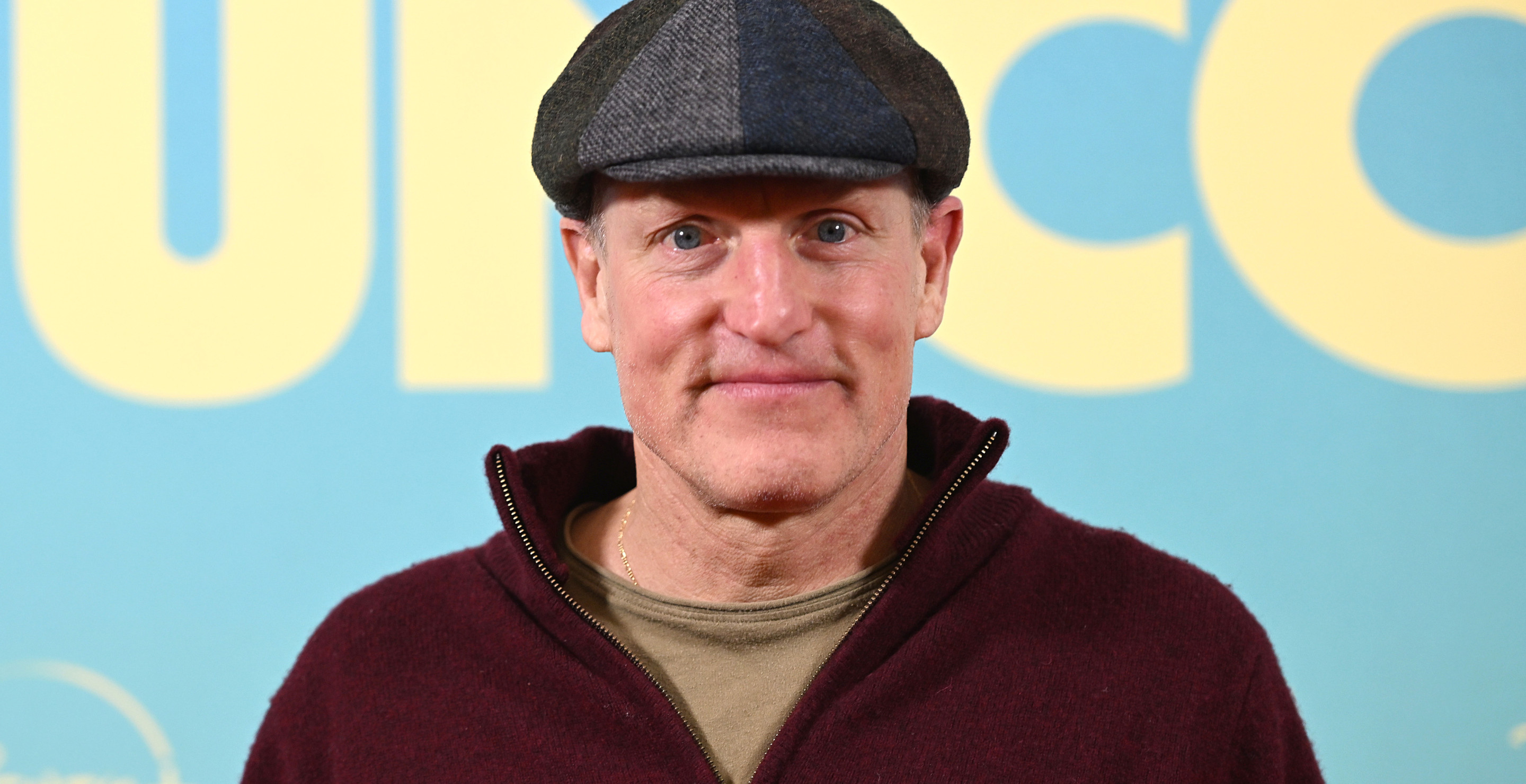 Woody Harrelson Surprisingly Doesn't Own A Cell Phone