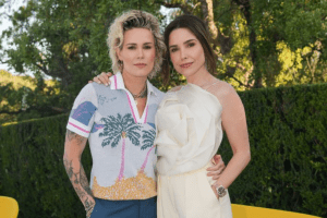 sophia-bush-reveals-the-moment-she-knew-she-was-queer-couple