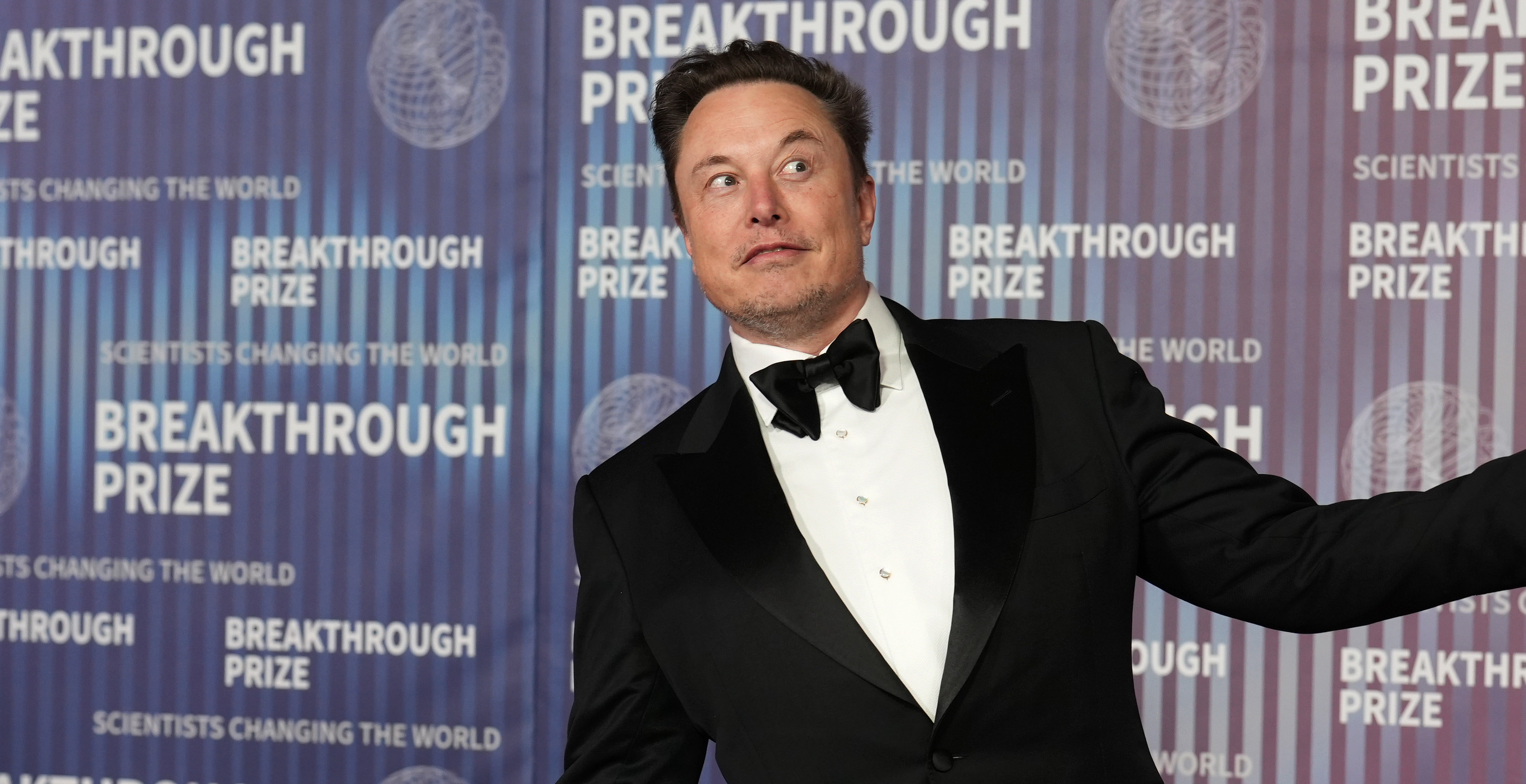 Elon Musk Claims This is What Tore His Family Apart