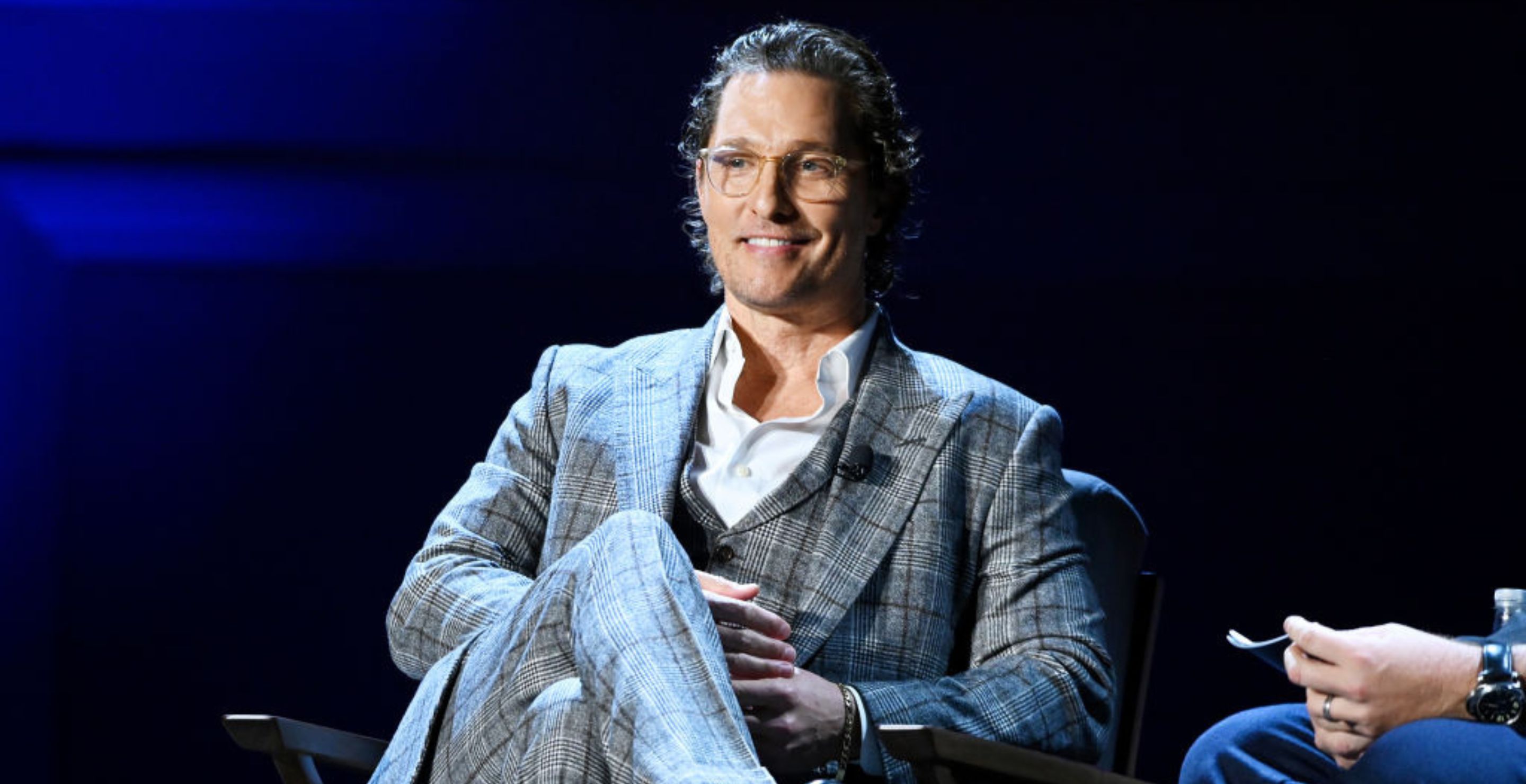 Matthew McConaughey's Face Is Swollen Like A Balloon After Bee Attack See Photo