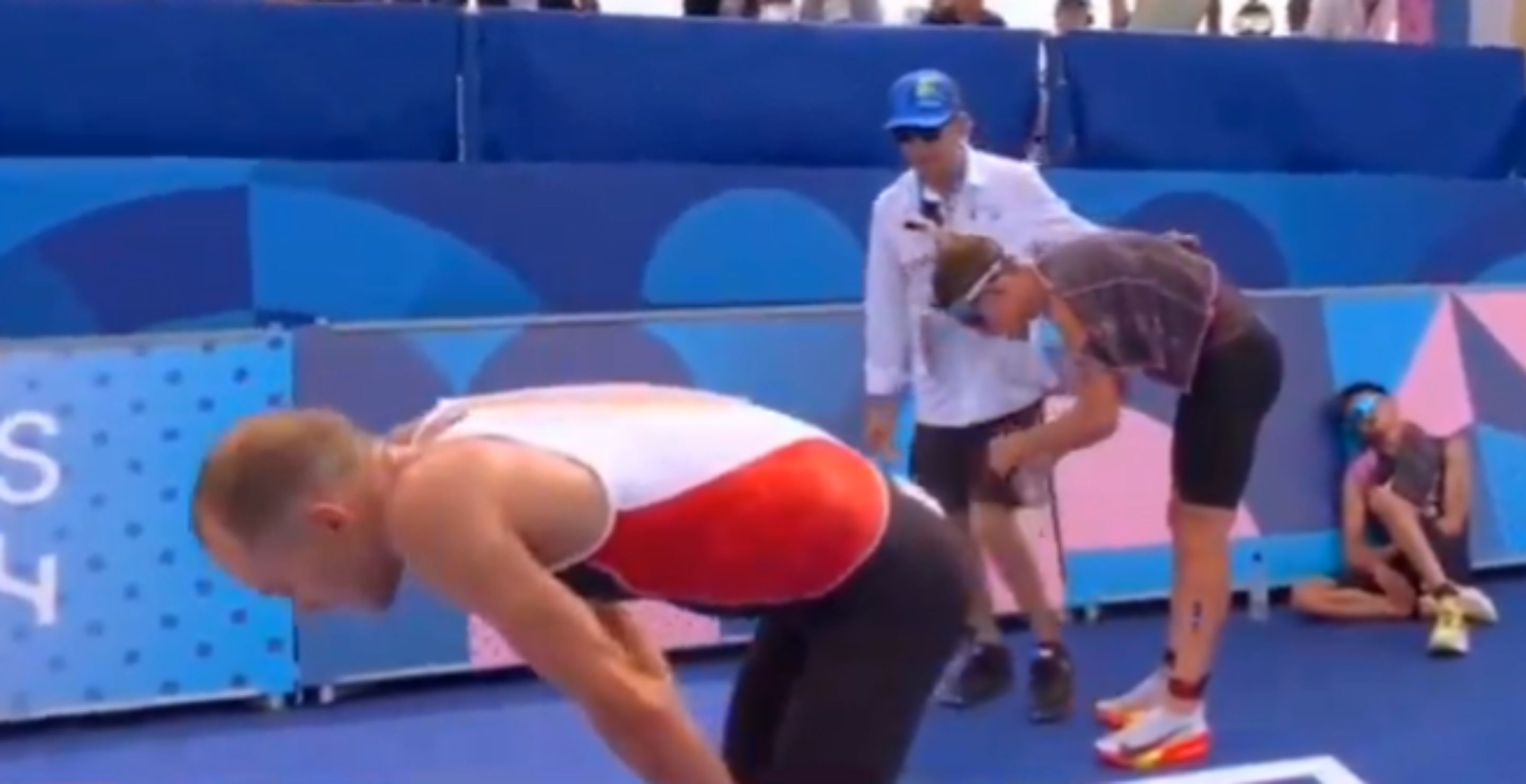 Olympic Viewers Are Losing It After Triathlete Vomits In A Race