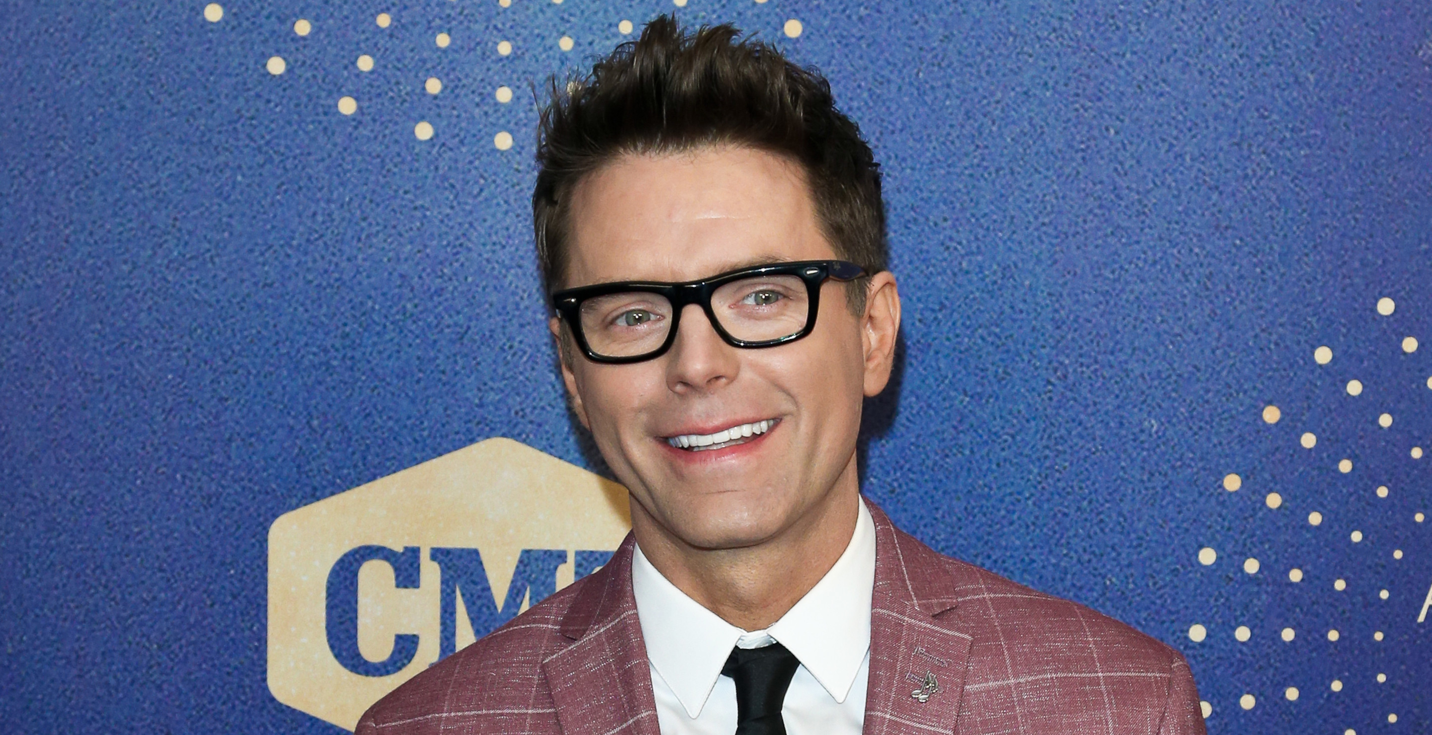 Bobby Bones Fires Back At Julianne Hough Over 'Dancing With The Stars' Diss