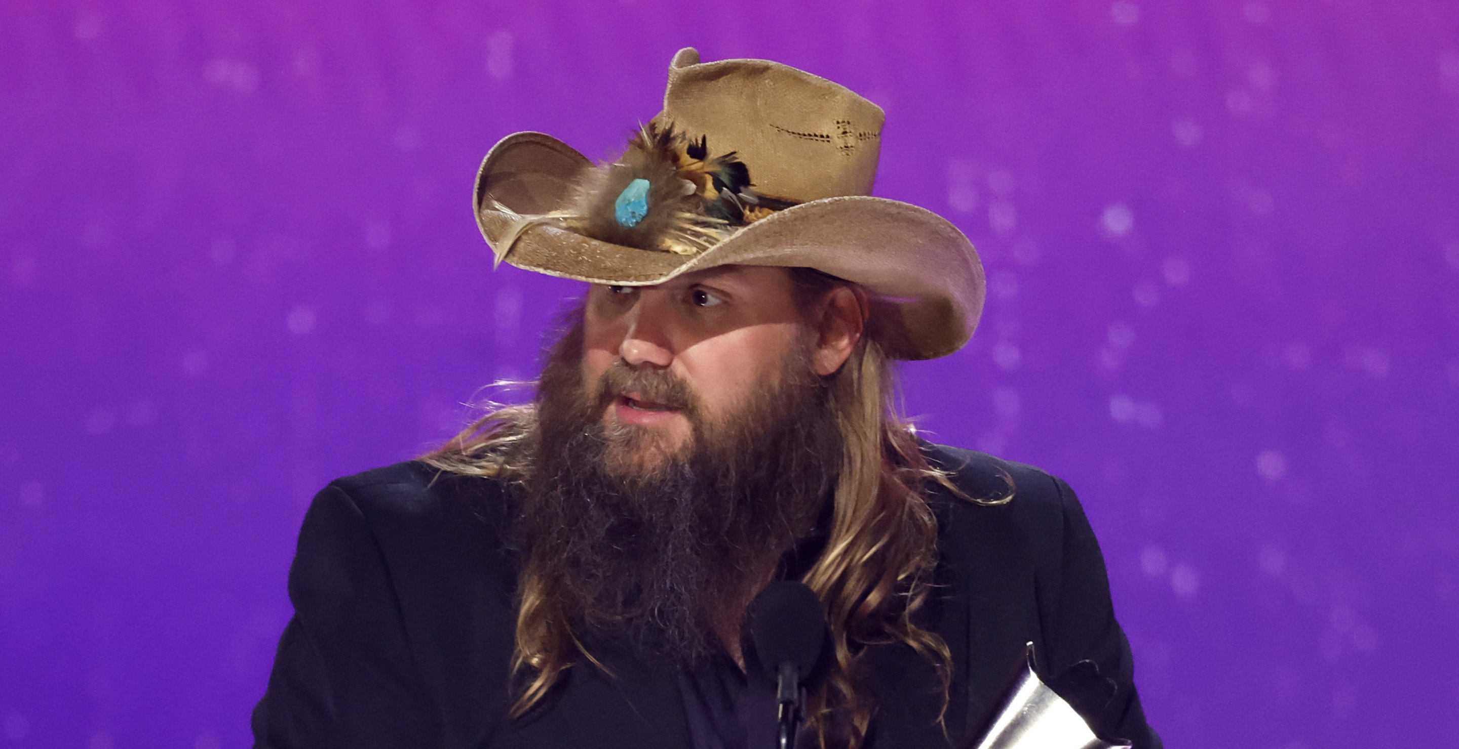 Chris Stapleton Keeps Getting Mistaken For Being In Lynyrd Skynyrd