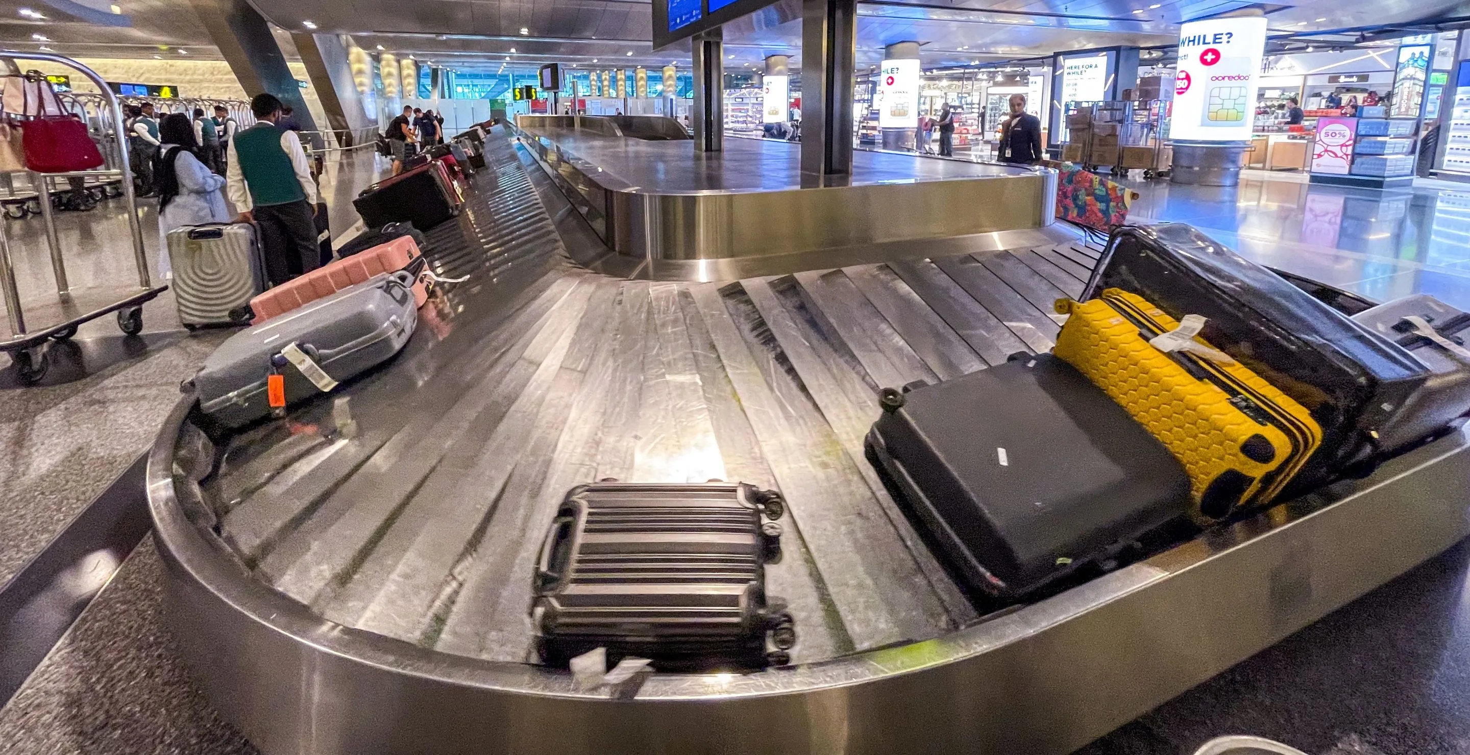 Woman dies at Chicago airport after getting stuck in baggage carousel