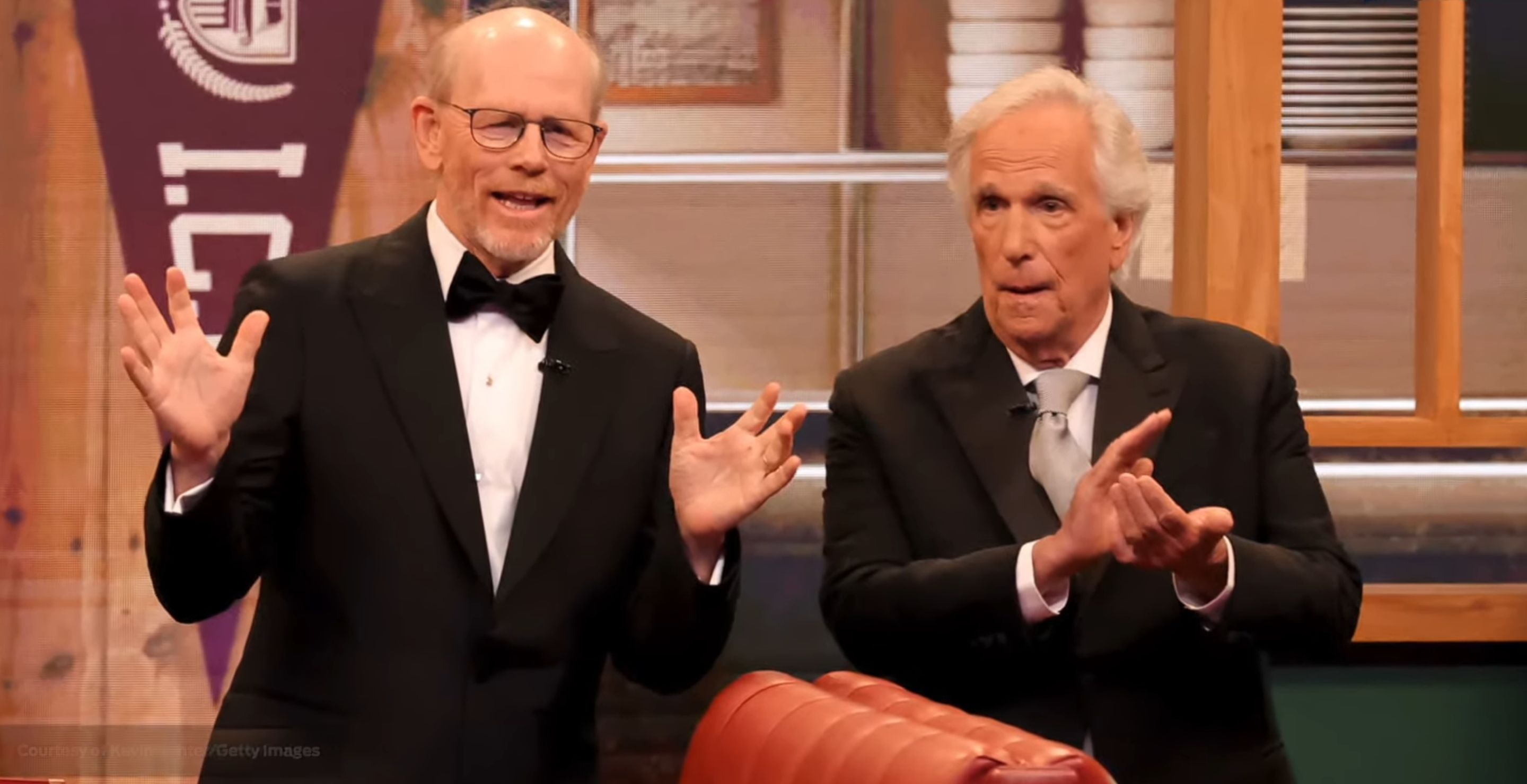 'Happy Days' Reunion At Emmys Is Everything That Fans Wanted