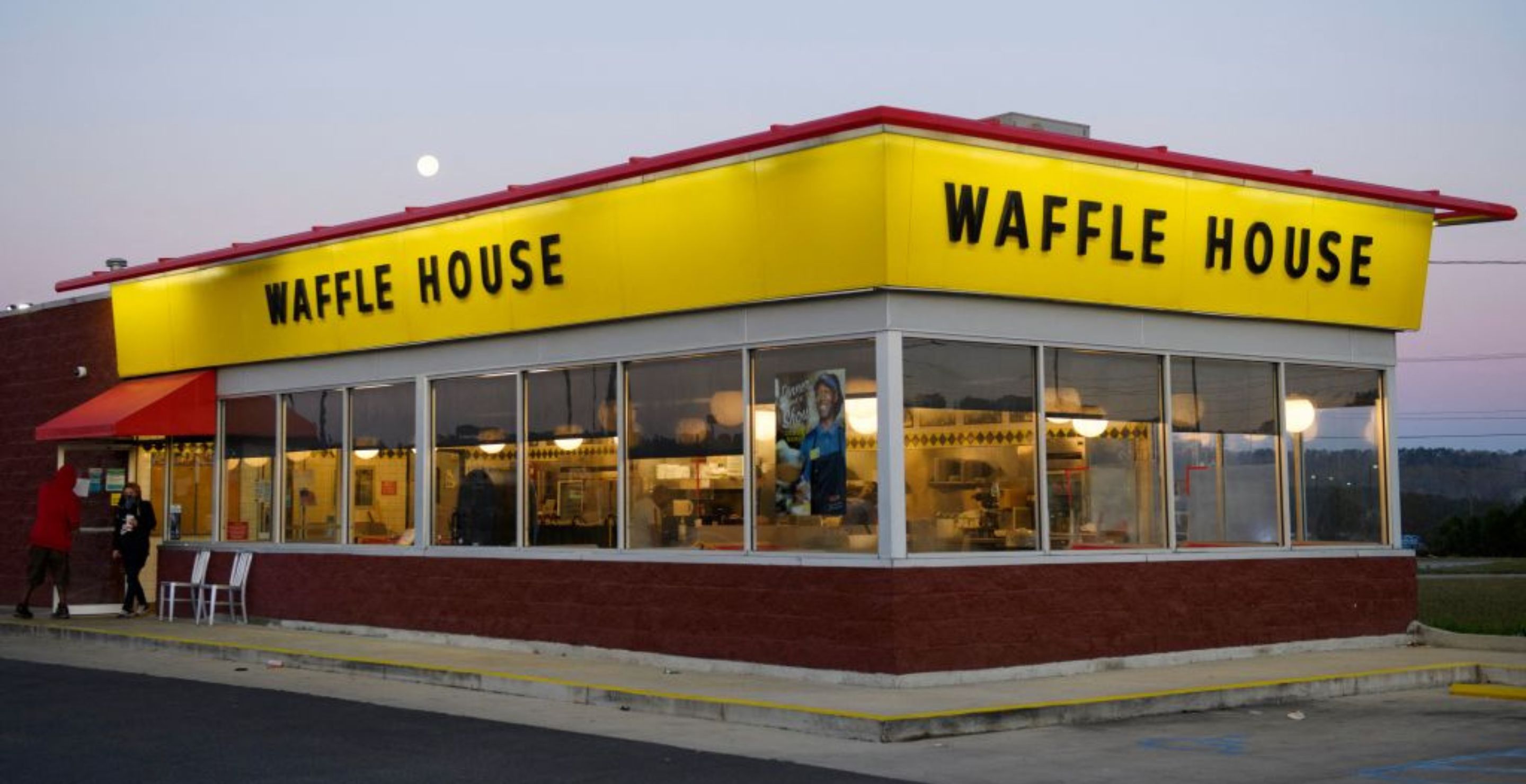 Waffle House Employee Shot By Angry Customer Over Food