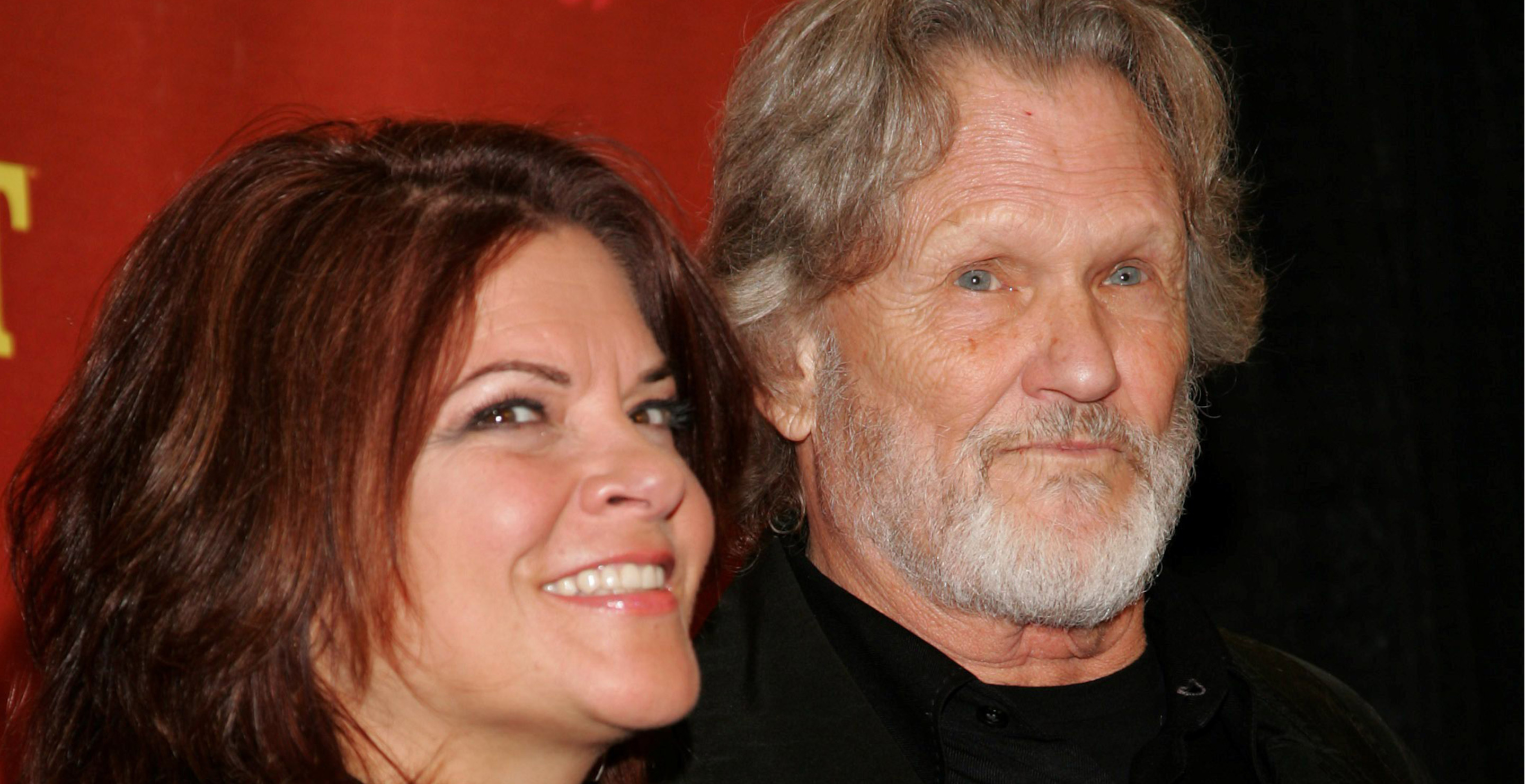 Watch Kris Kristofferson's Final Emotional Performance At Willie Nelson's Birthday Party