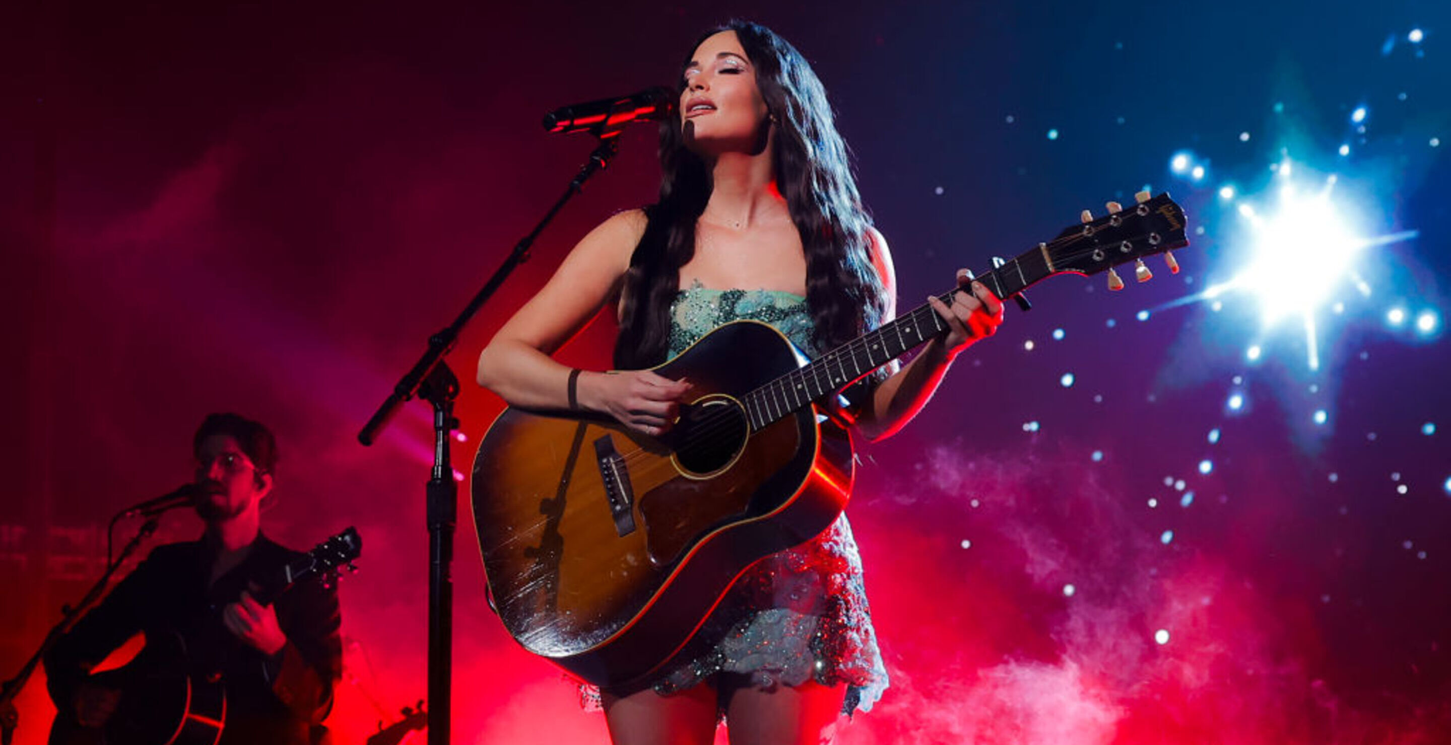 kacey musgraves is saved from rattlesnake by dog