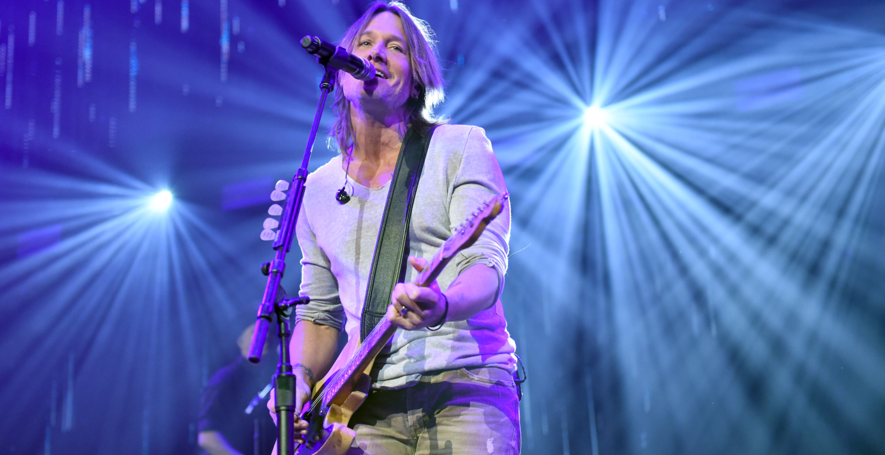 Keith Urban Recalls Baring All For Playgirl Early In Career