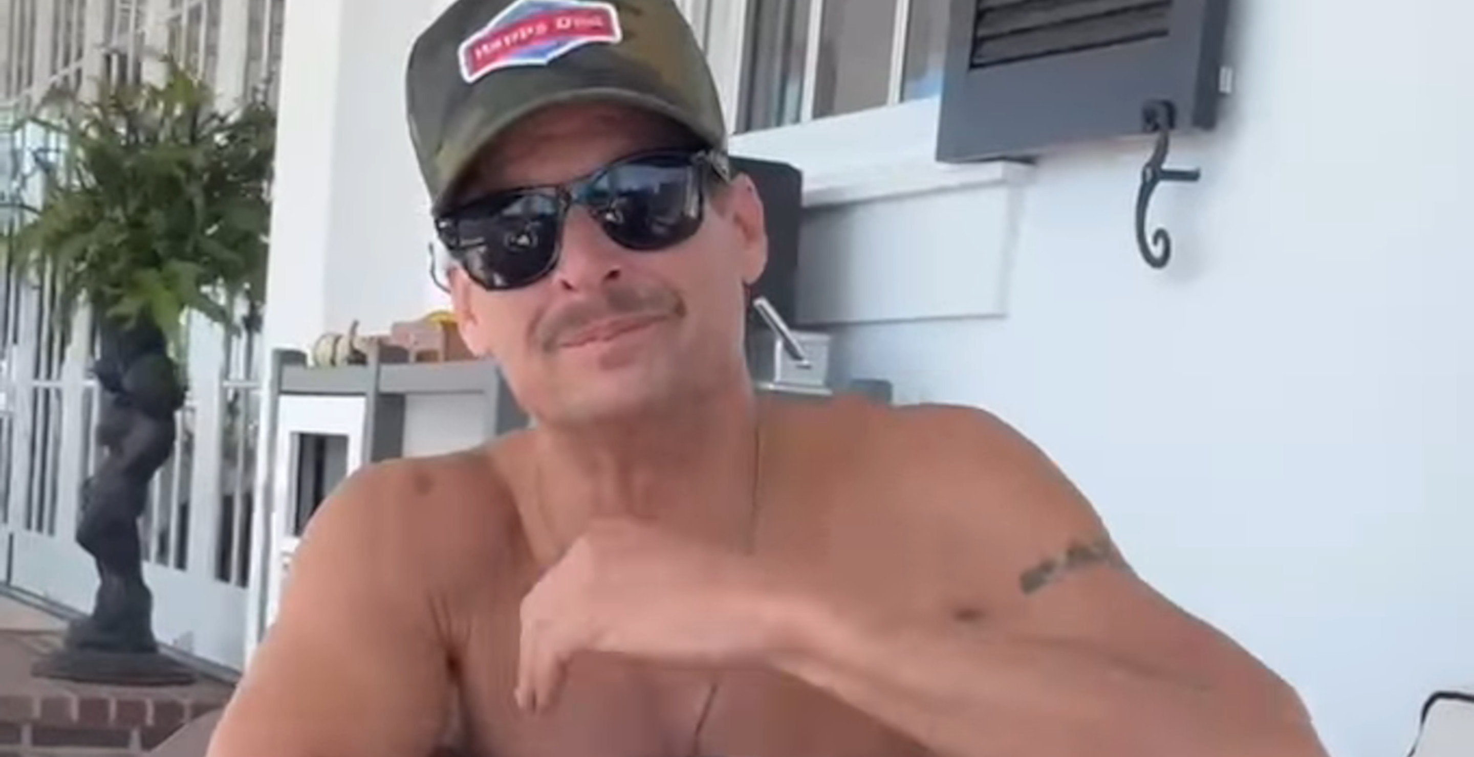 Kid Rock Shares His Thoughts On Taylor Swift And Eminem And It Honestly Surprised Me