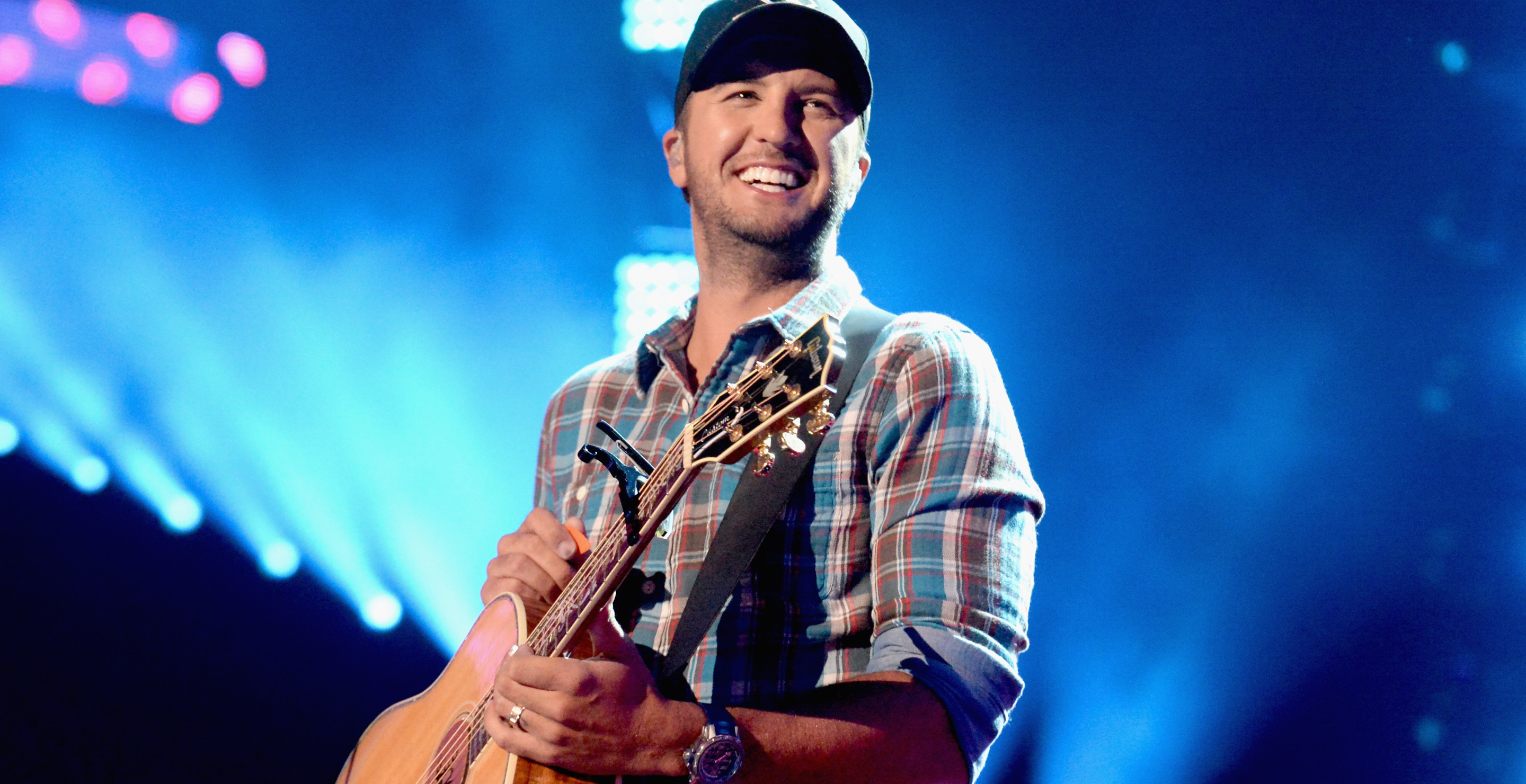 Luke Bryan Has Some Solid Advice For Beyoncé After CMA Snub