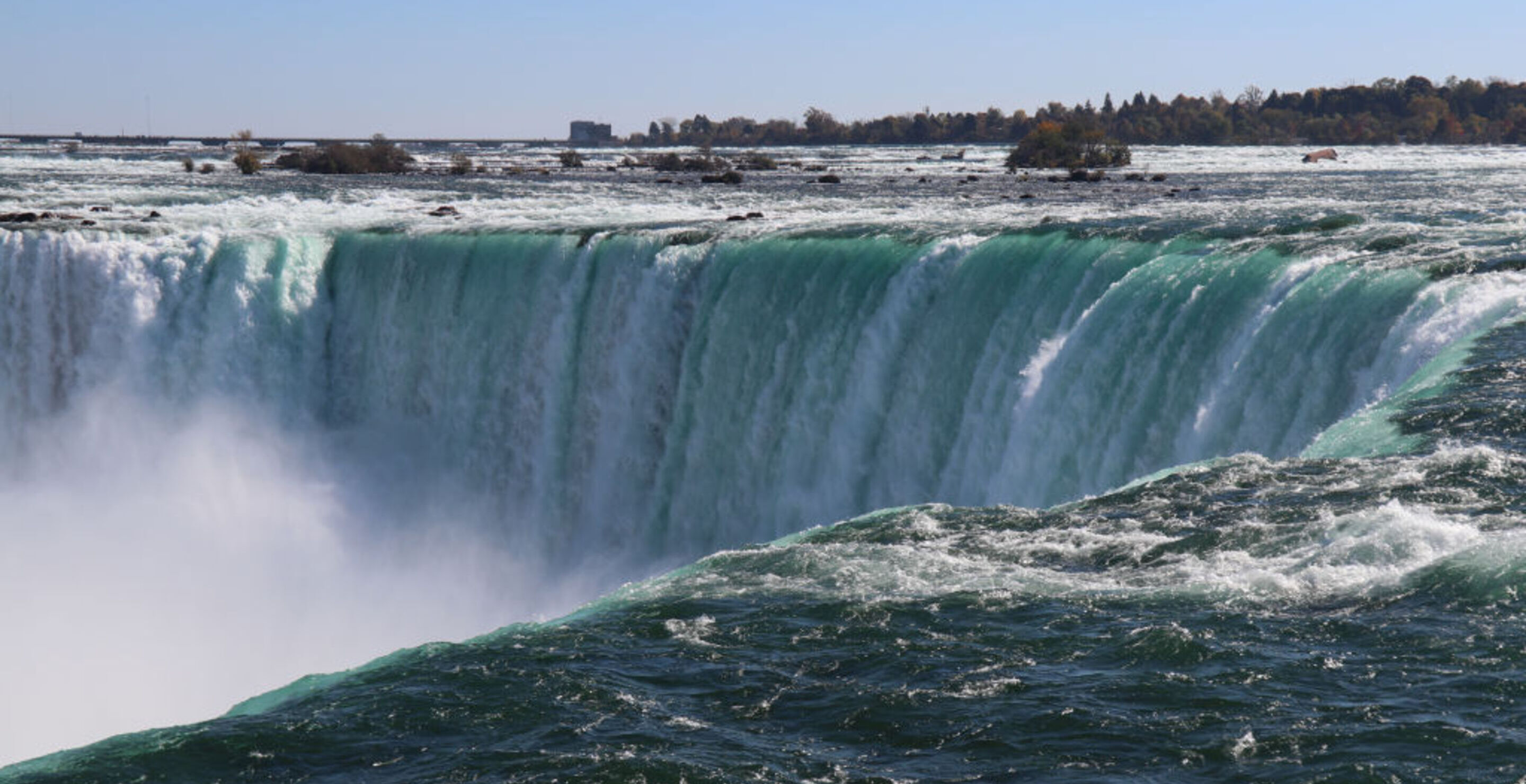 Mother And Two Young Children Dead After Jumping Off Niagara Falls