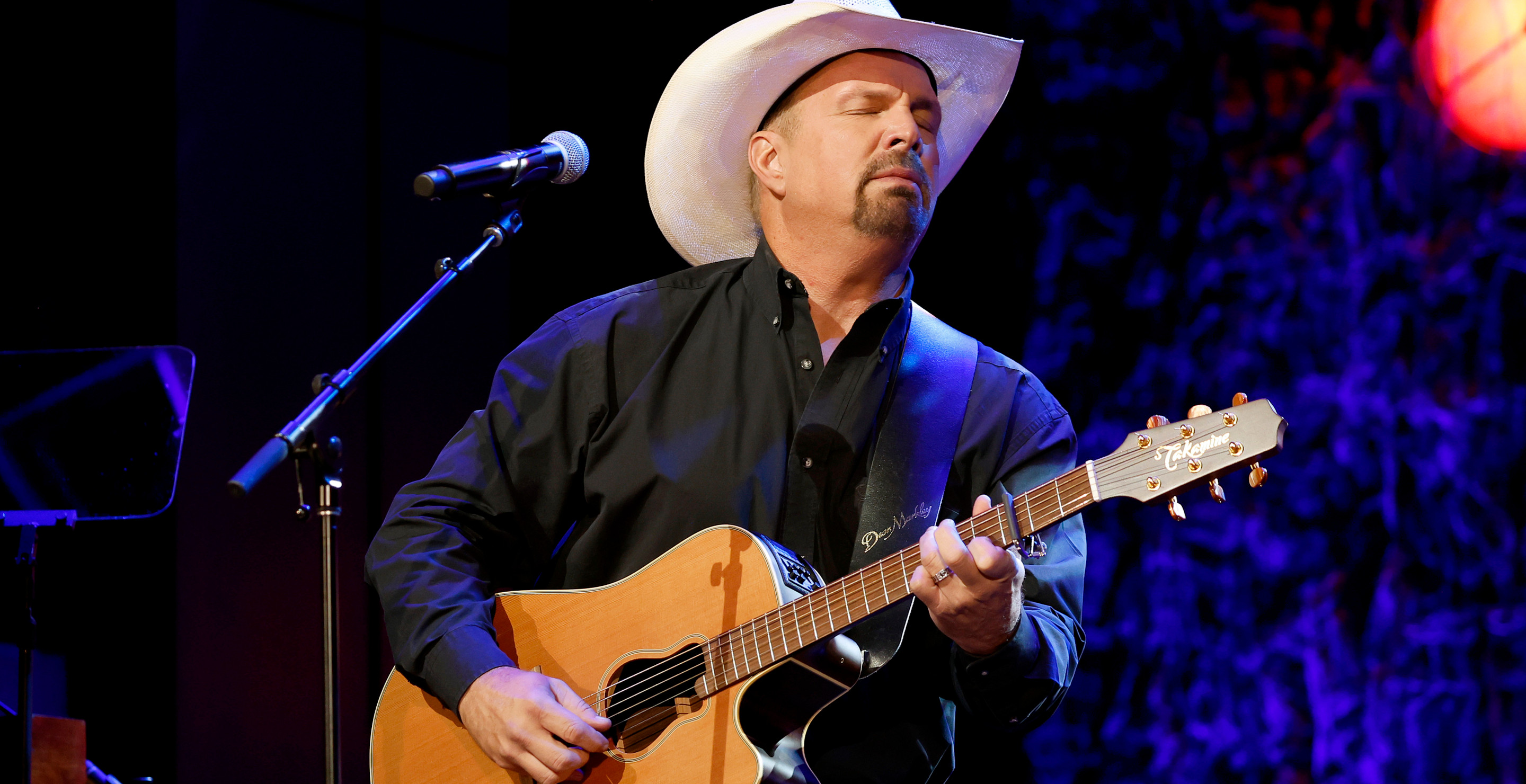 Tennessee Volunteers Drop Garth Brooks's Iconic Song After Sexual Allegations Surface