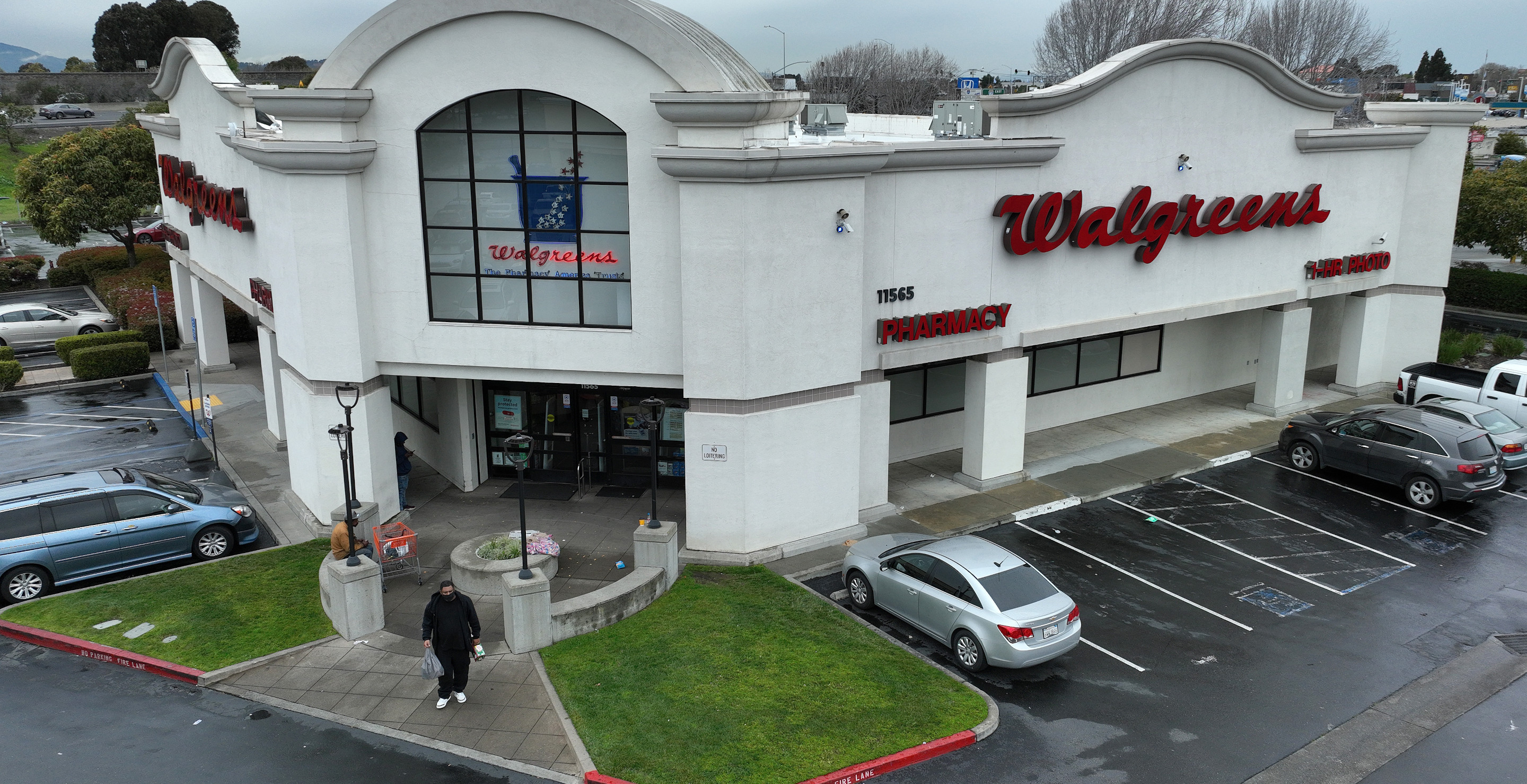 Walgreens Is Shutting Down 1,200 Stores Nation Wide