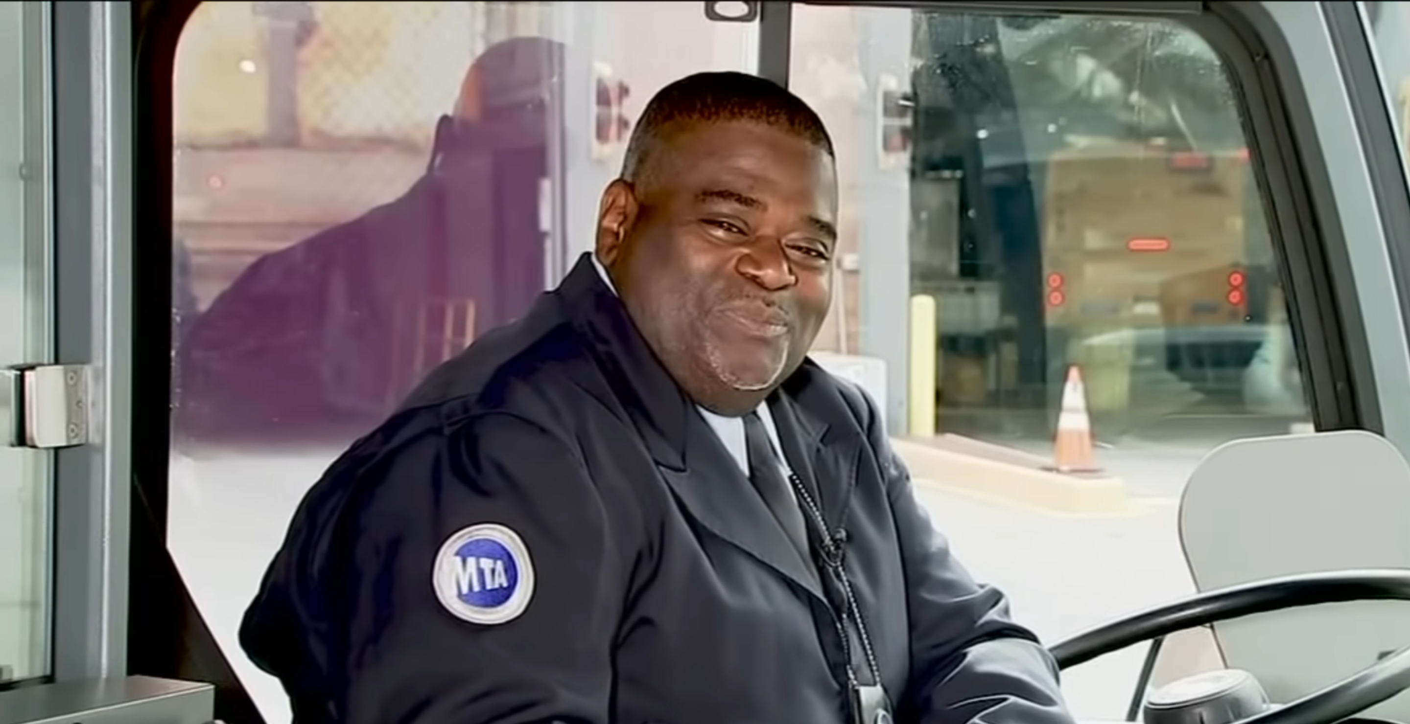 hero busdriver saves child