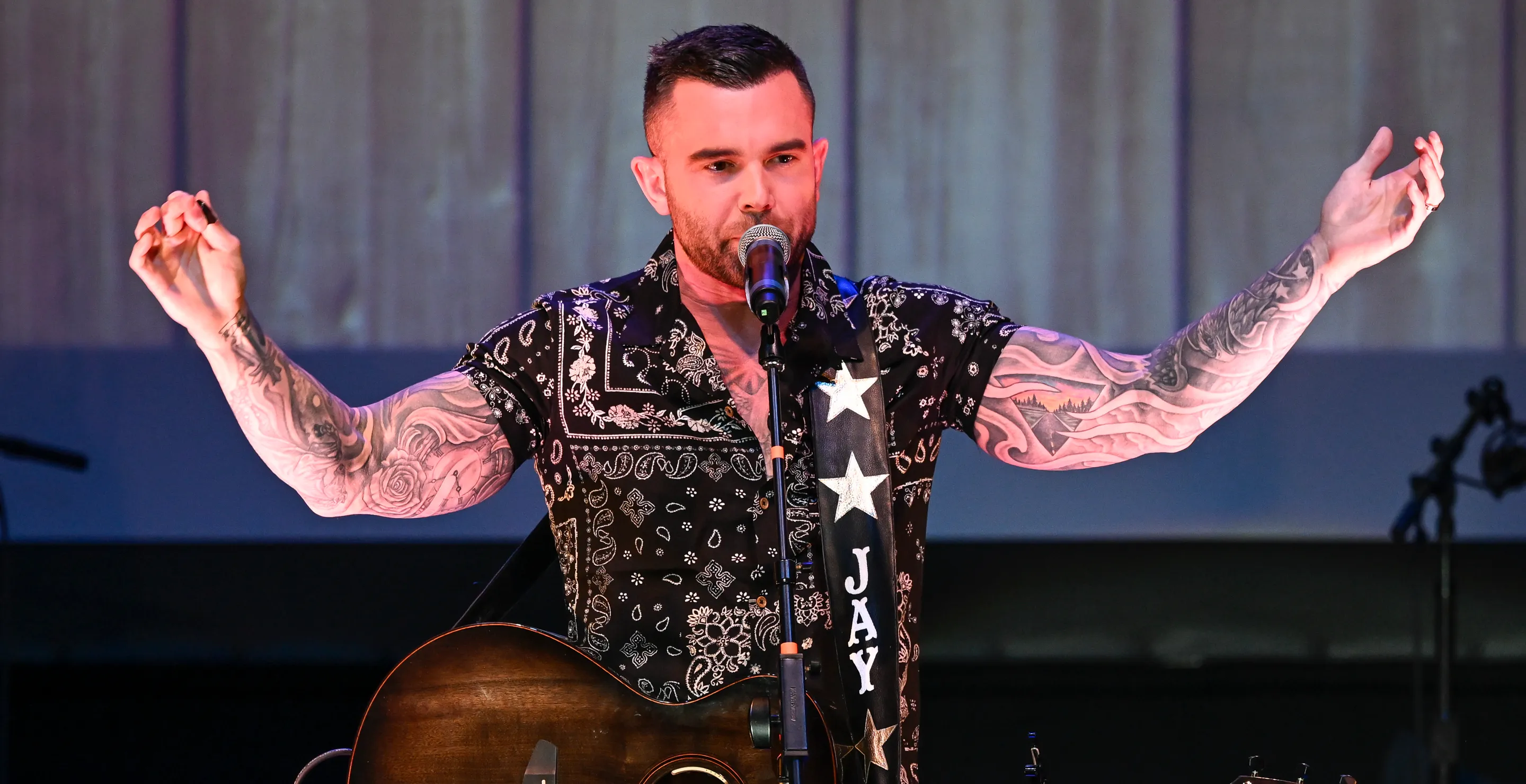 Country Singer Jay Allen Robbed At Gunpoint in Nashville