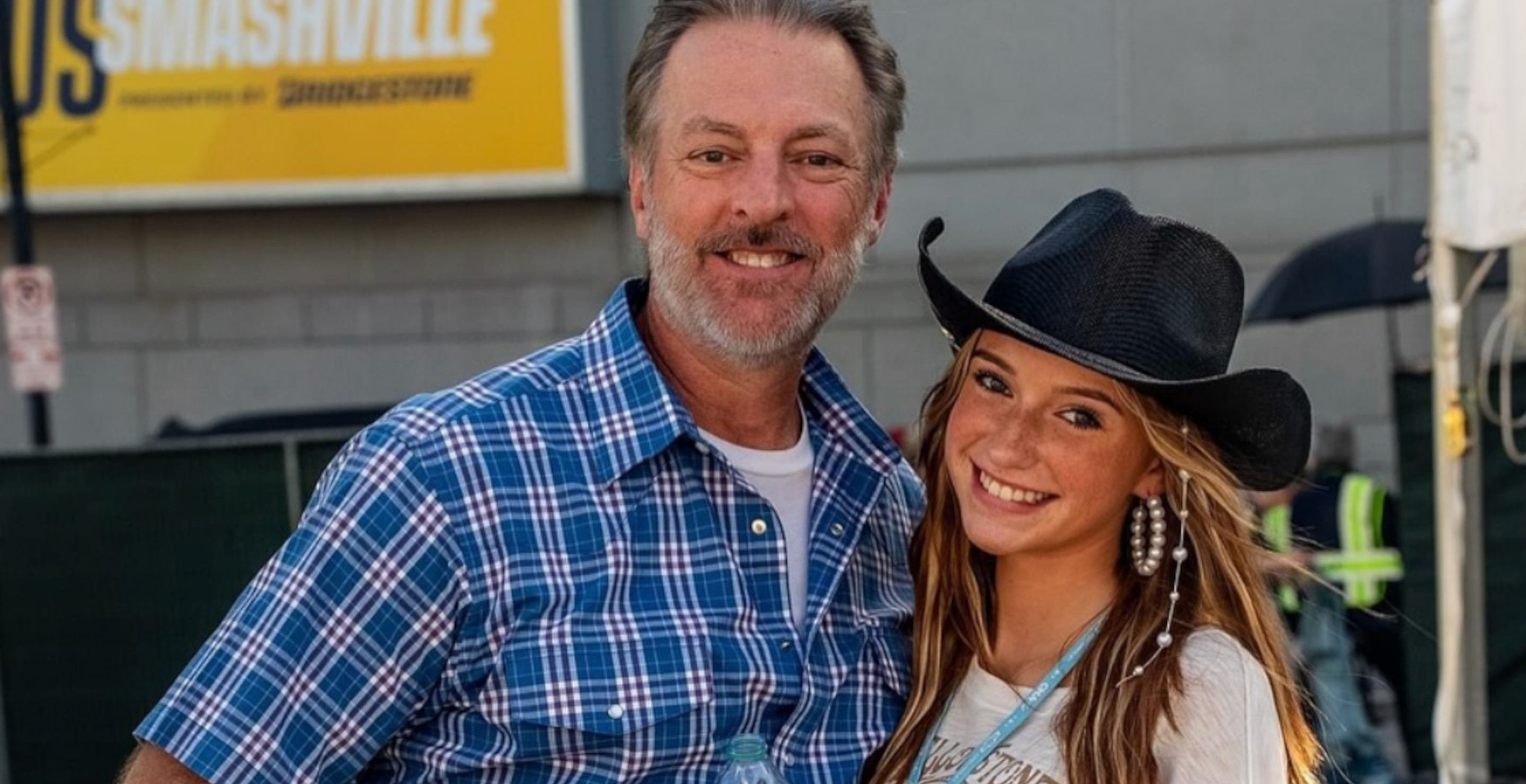 Darryl Worley Asks Fans for Prayers After Daughter Is Injured In Car Wreck