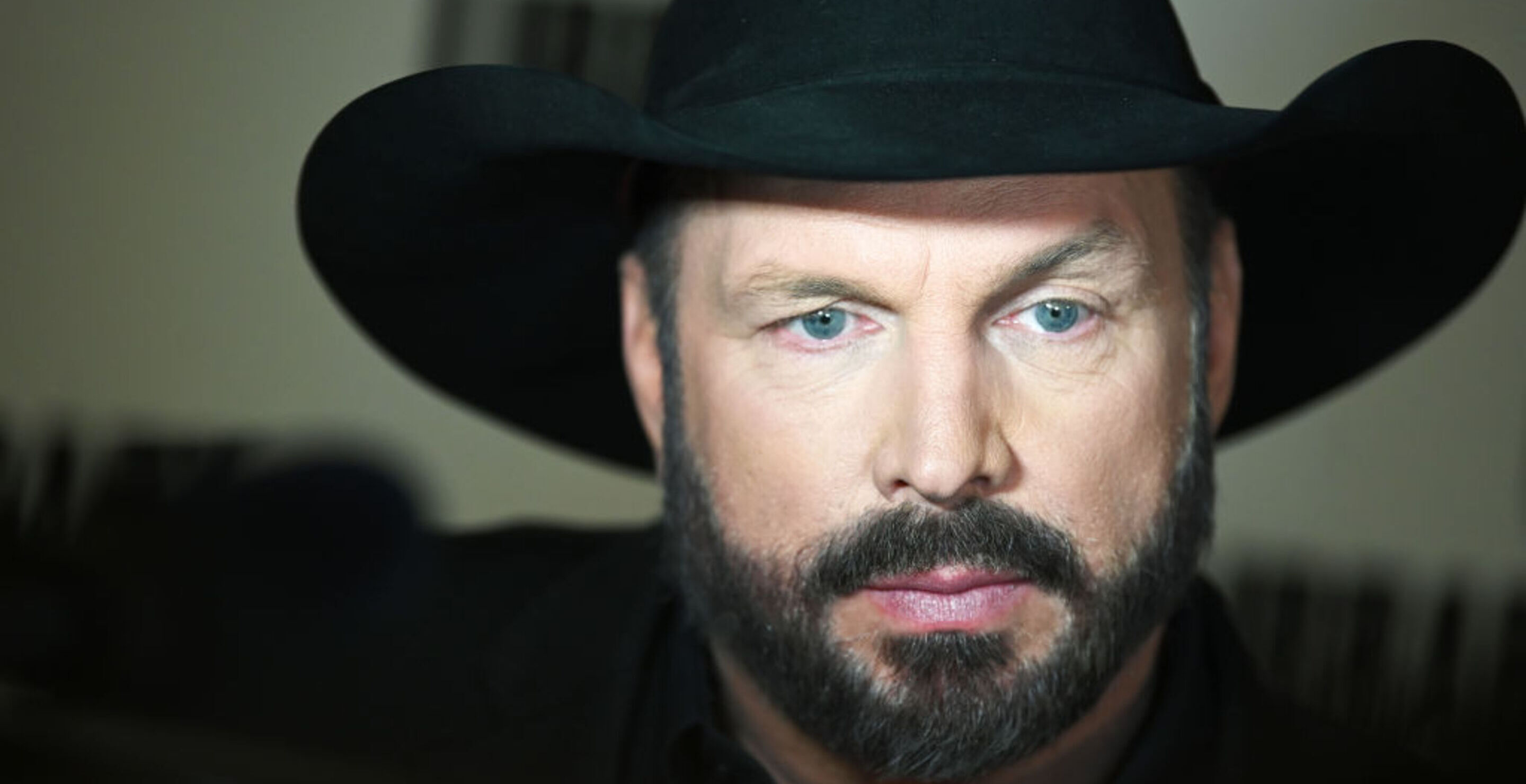 Garth Brooks Named One Of Billboard's Top 100 Country Artists Ever Amid Legal Woes