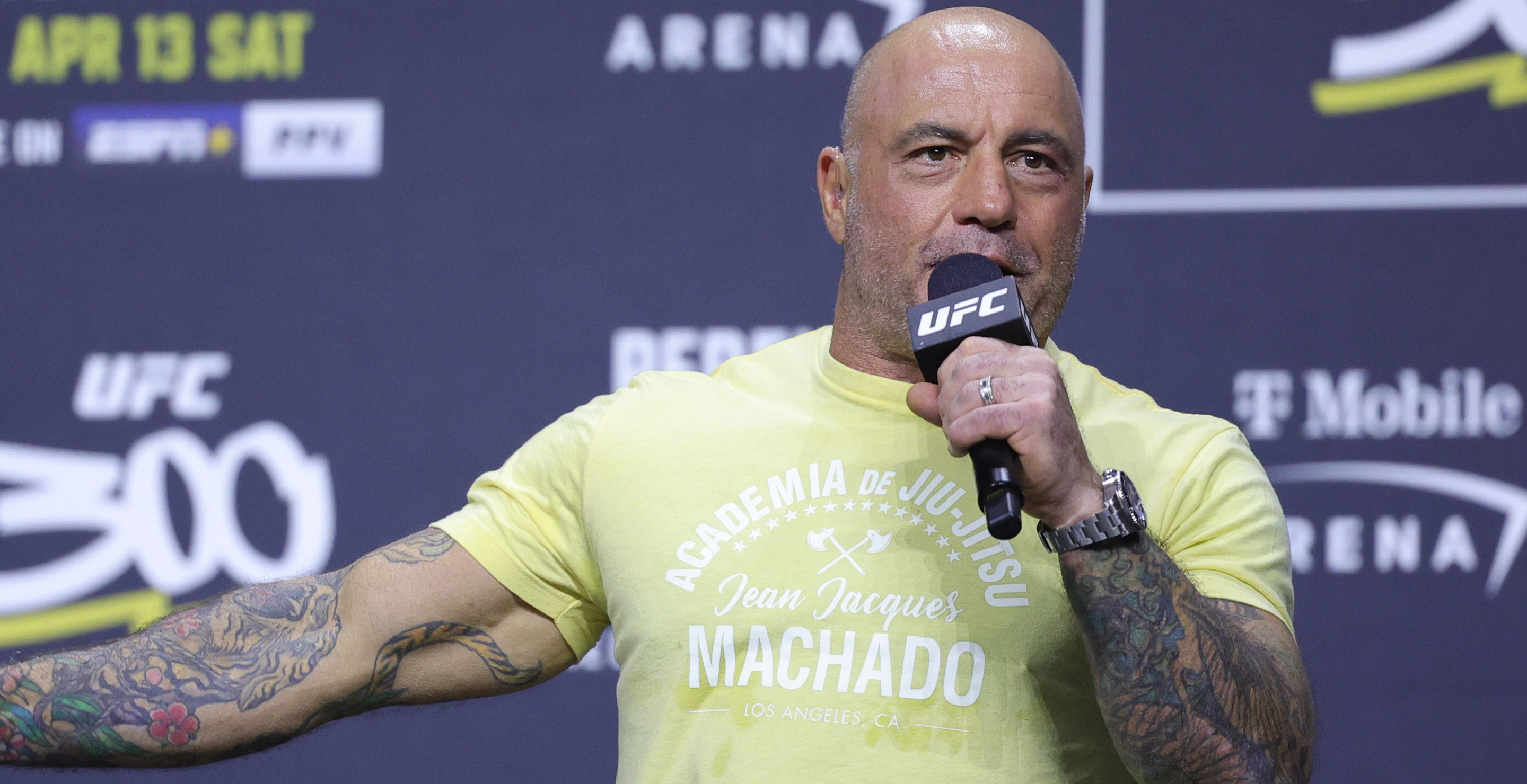 Joe Rogan Explains Why He's Not on Any Political Side