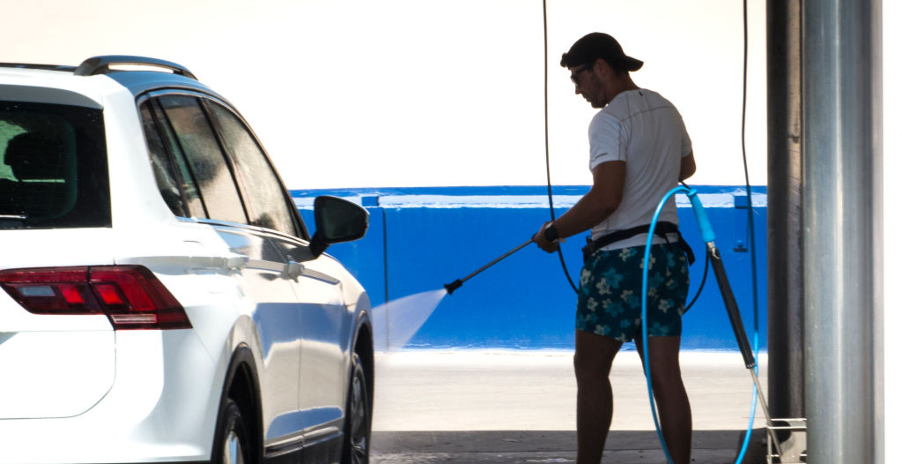 Man Allegedly Runs Over 63-Year-Old At Car Wash, Cleans His Car, Then Leaves