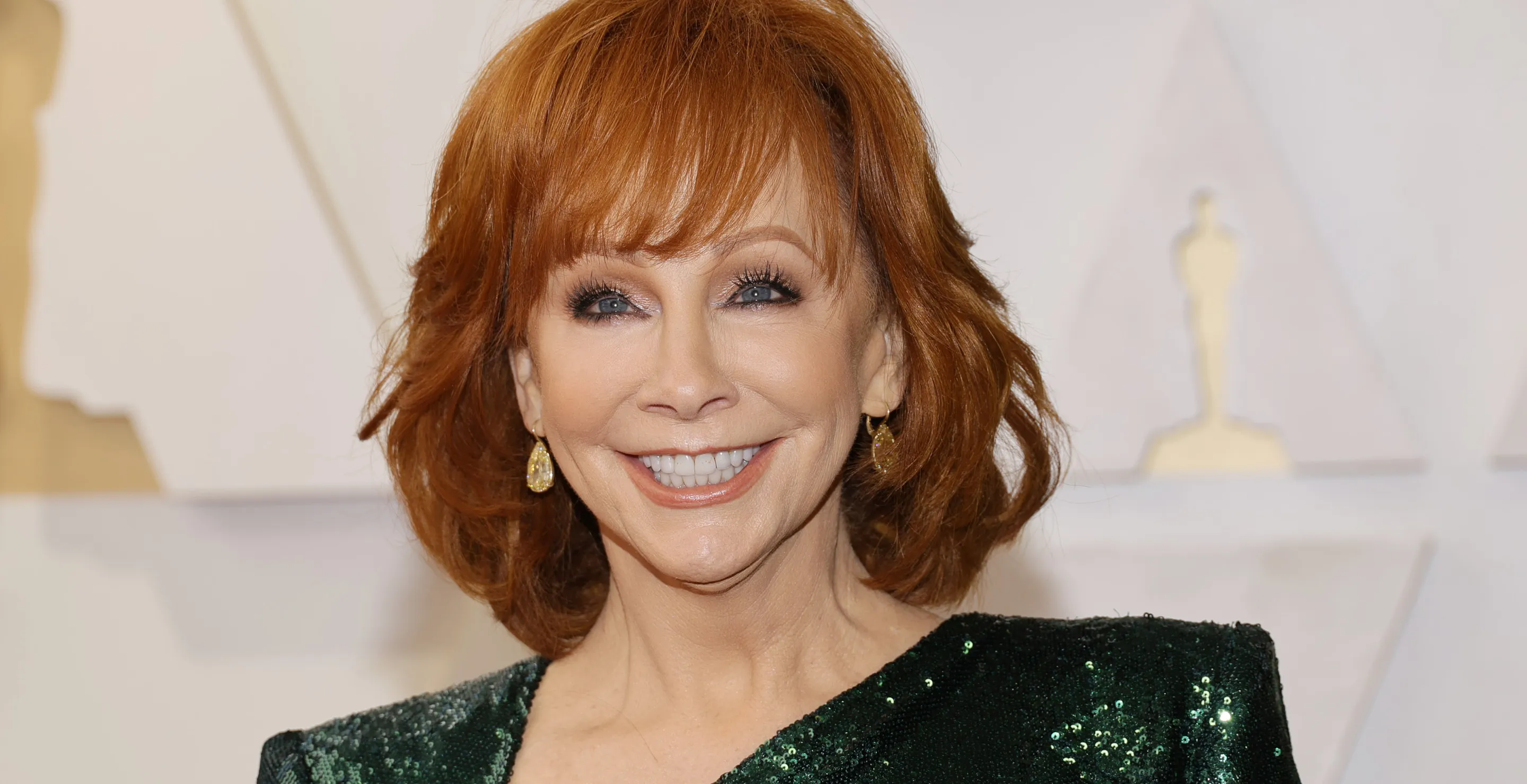 Reba Posts ‘National Redhead Day’ Pic on Election Day, Twitter Immediately Scorches Her