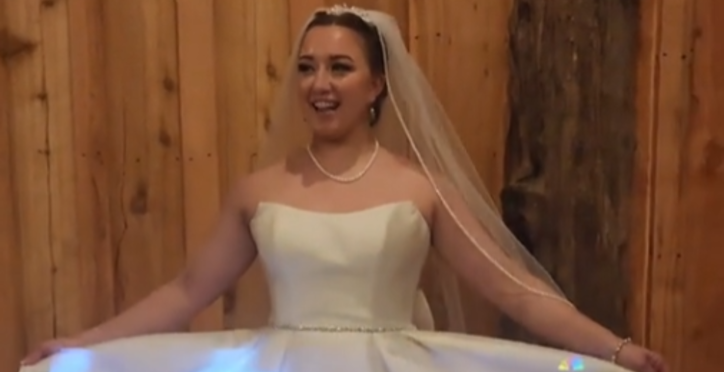 oregon bride has genius solution to having football game during wedding