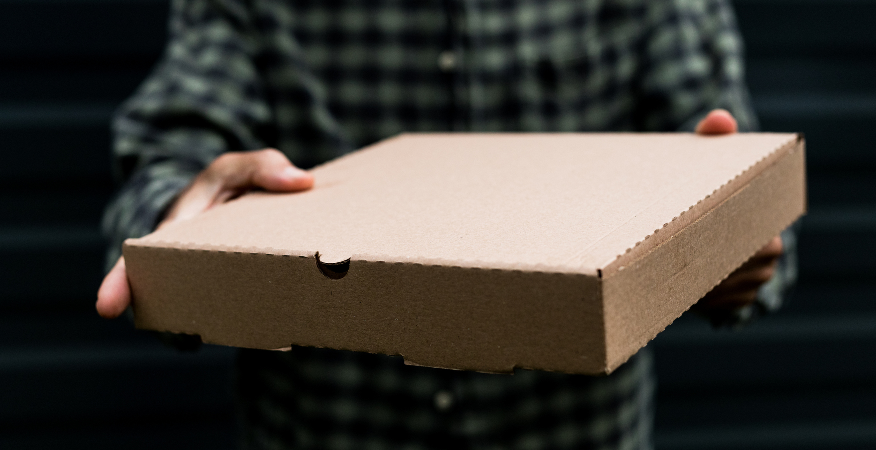 man disembowelled after bringing wrong pizza