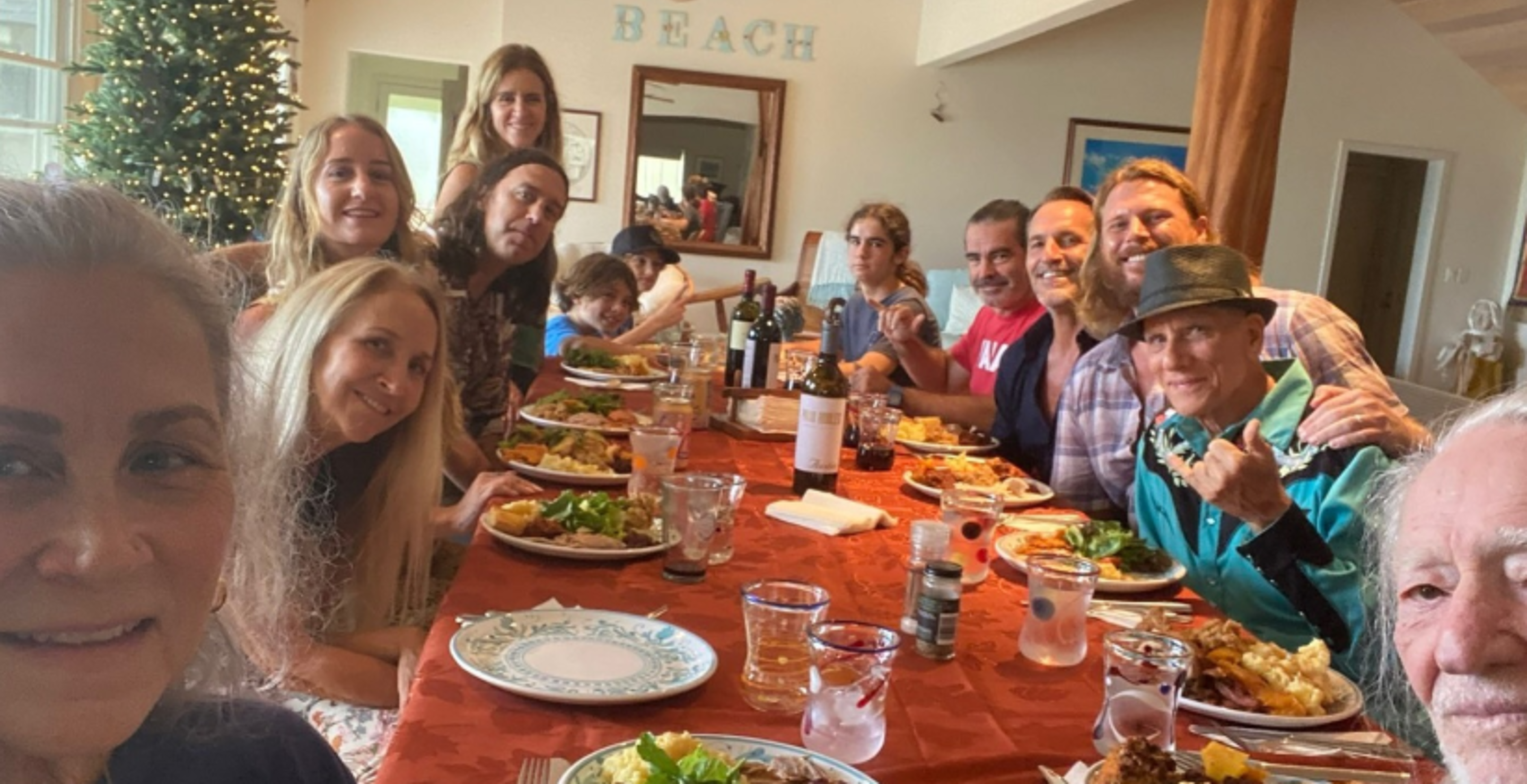 kris kristofferson rainbow omen seen on thanksgiving