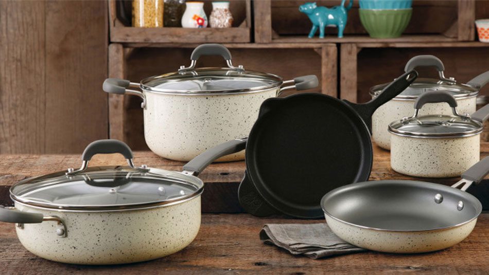 The Pioneer Woman Vintage Speckle 10-Piece Non-Stick Pre-Seasoned Pots and Pans  Cookware Set 