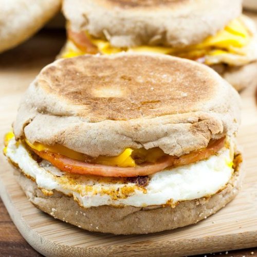 Breakfast Sandwich (The Best Easy English Muffin Breakfast Sandwiches!)