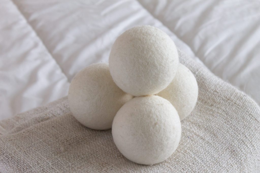 do-dryer-balls-really-work-and-what-kinds-of-dryer-balls-are-there