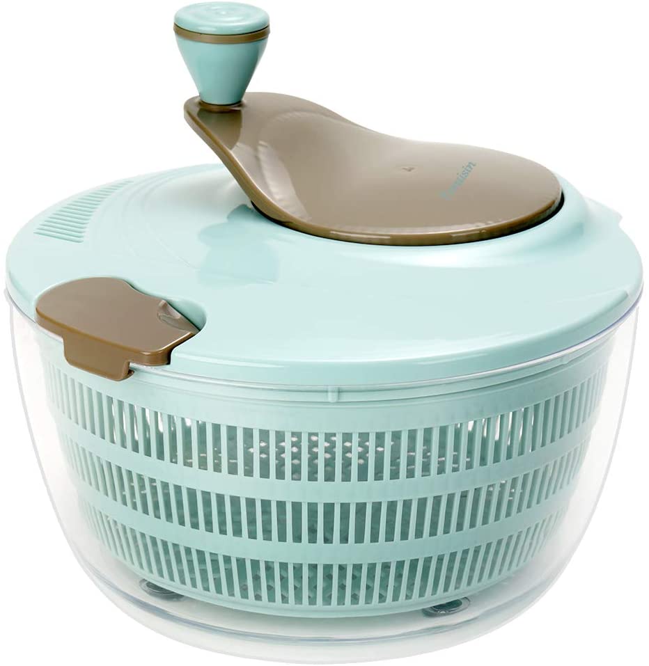 https://www.wideopencountry.com/wp-content/uploads/sites/4/eats/2021/03/Foruisin-4.2-Quart-Salad-Spinner-with-Good-Grips-Crank-Handle-Spinning-Strainer-Serving-Bowl-to-Wash-Dry-Vegetables-Fruit-Serve-Lettuce-Herbs-Clean-Healthy-Produce-.jpg?resize=932%2C957
