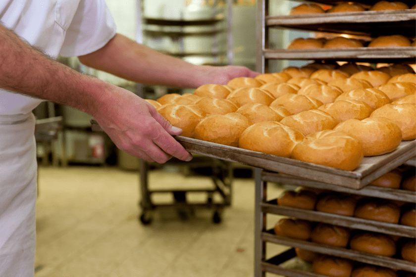 HEB Bakery Is an Unlikely Spot for the Best Baked Desserts in Texas